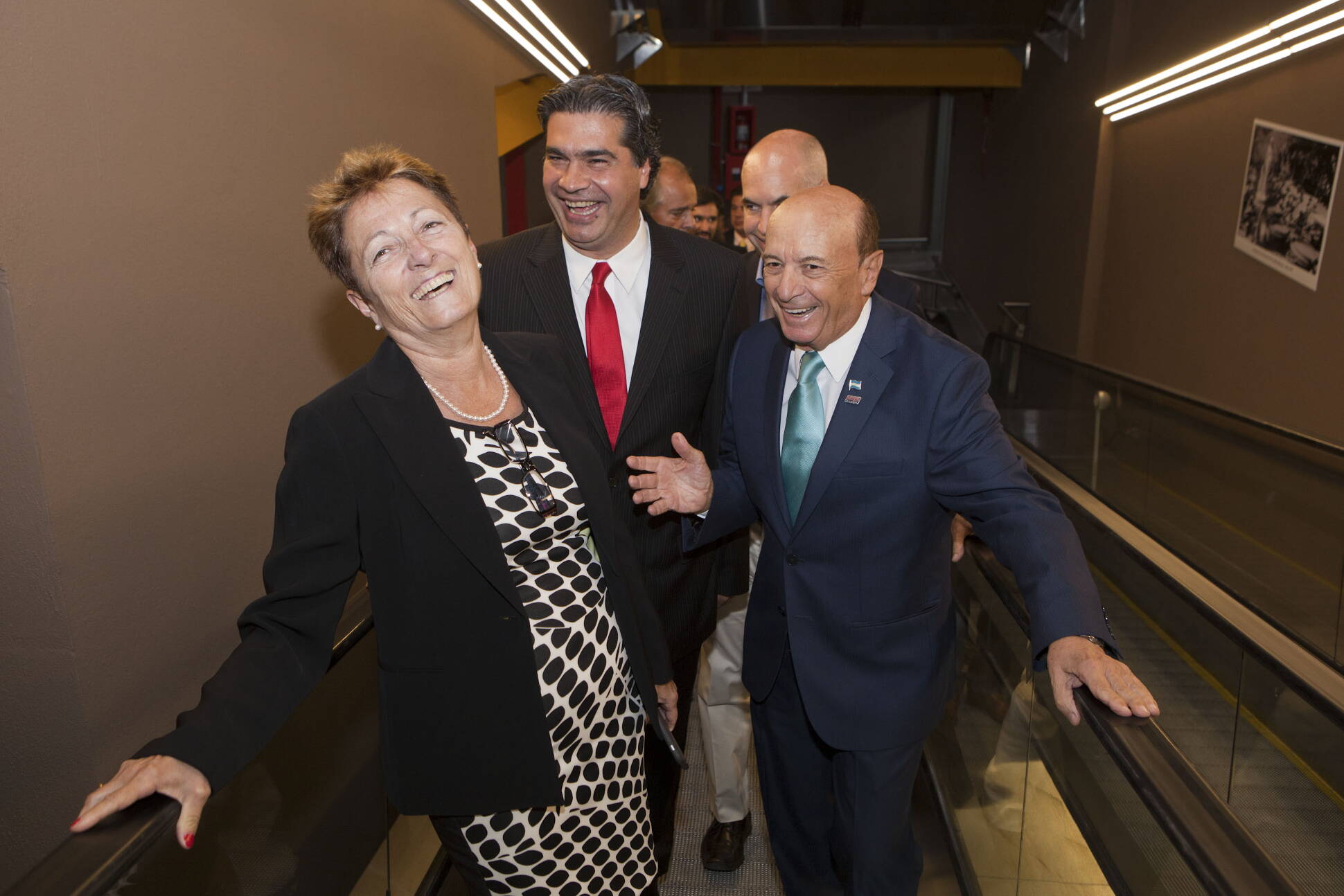 Capitanich inaugura hipermercado Coto