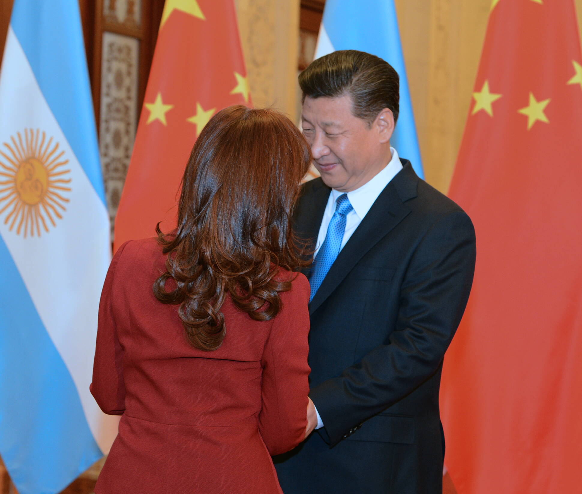 La presidenta Cristina Fernández fue recibida por su par chino, Xi Jinping, en el Gran Palacio del Pueblo
