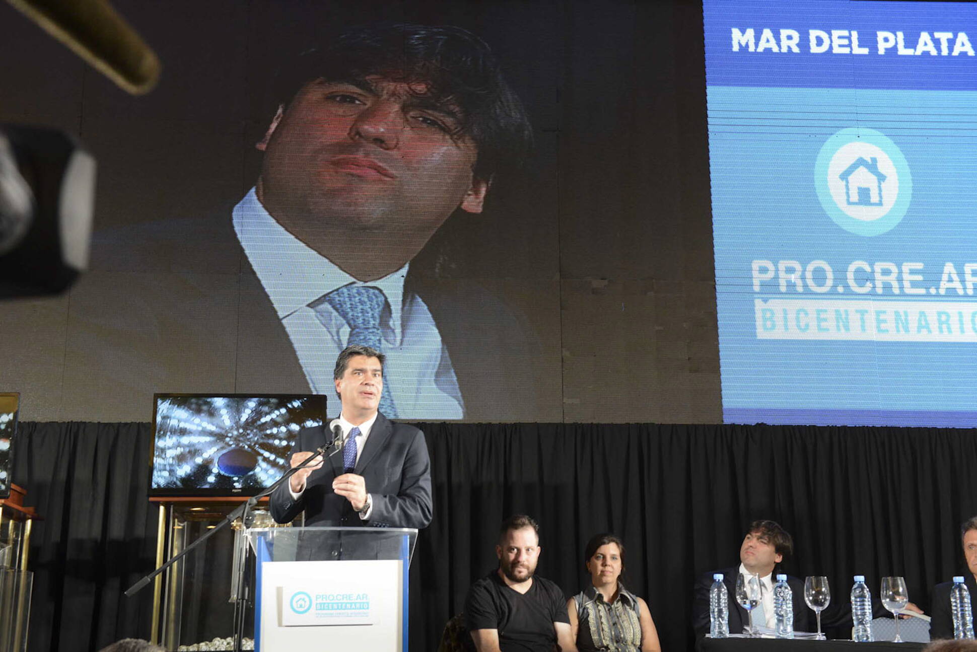 Capitanich encabezó el sorteo del Plan ProCreAr, en Mar del Plata.