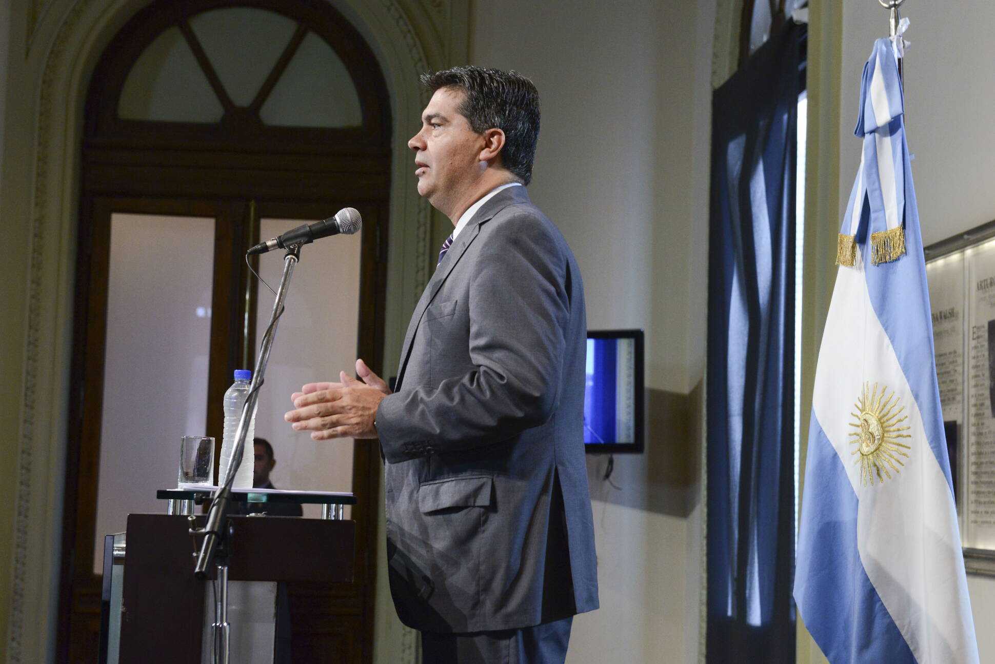 Conferencia de prensa del jefe de Gabinete, en Casa Rosada