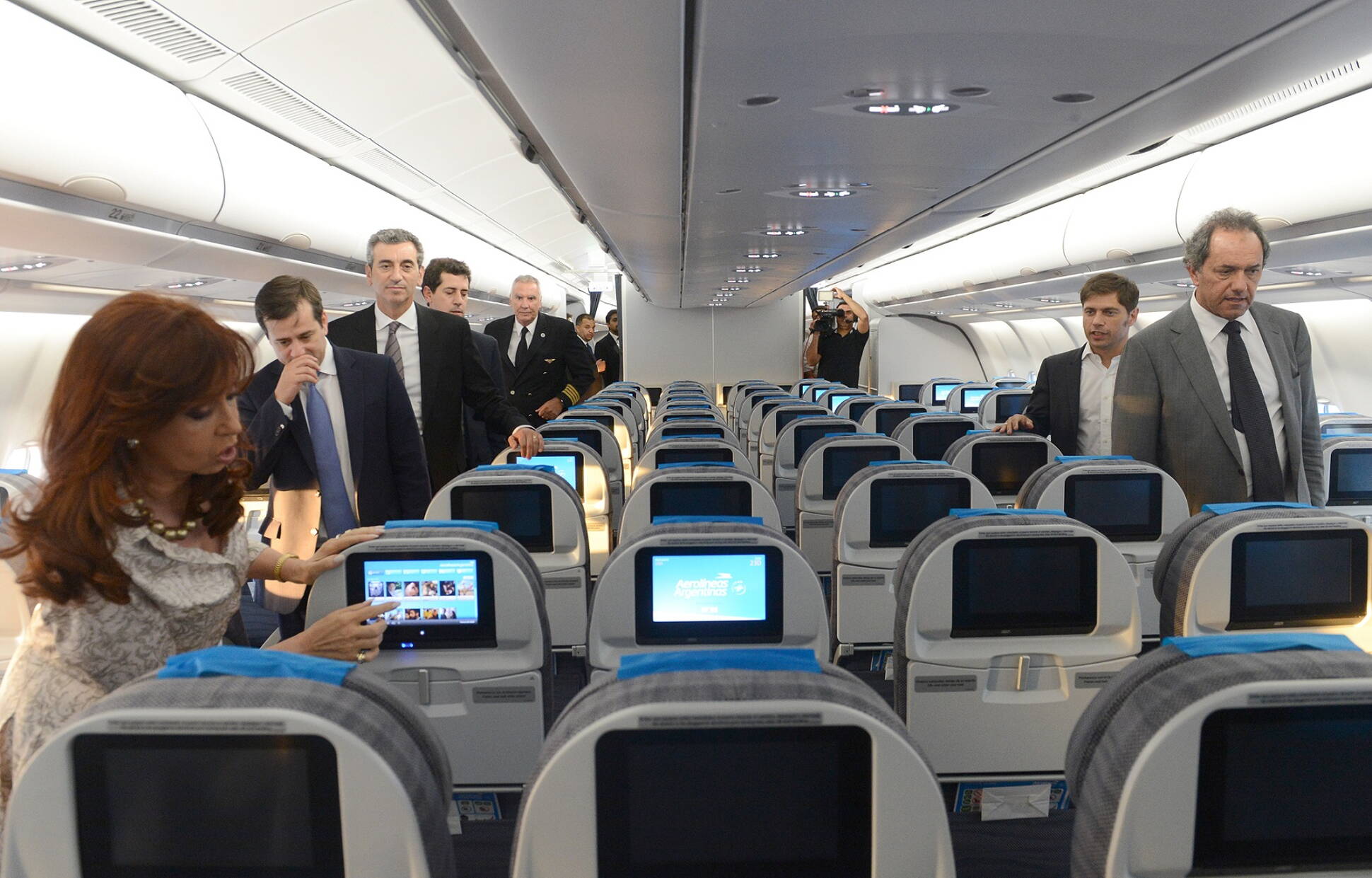 La Presidenta recorre el nuevo AirBus A330-200 de Aerolíneas Argentinas