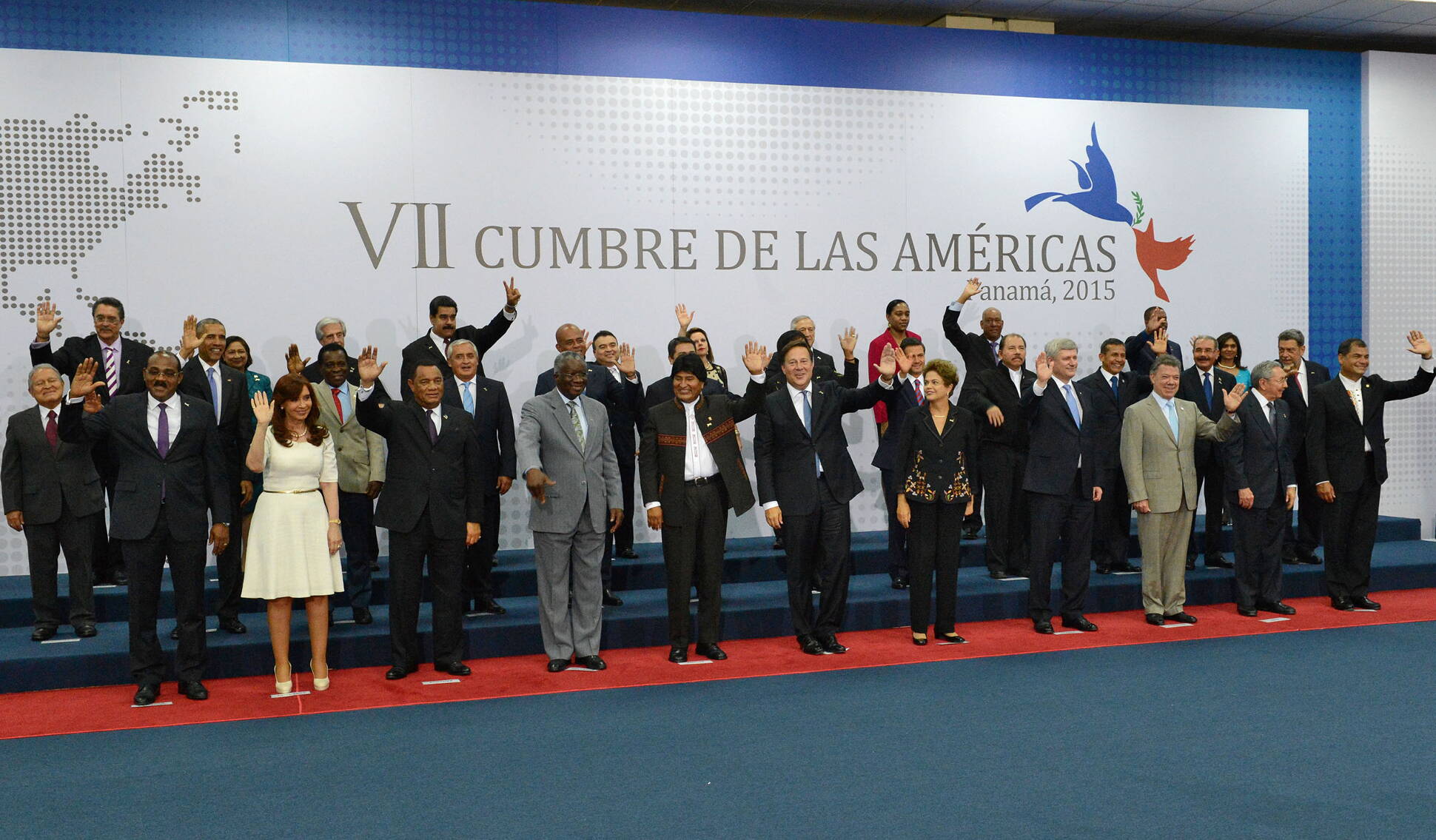 Foto de familia de los participantes de la VII Cumbre de las Américas