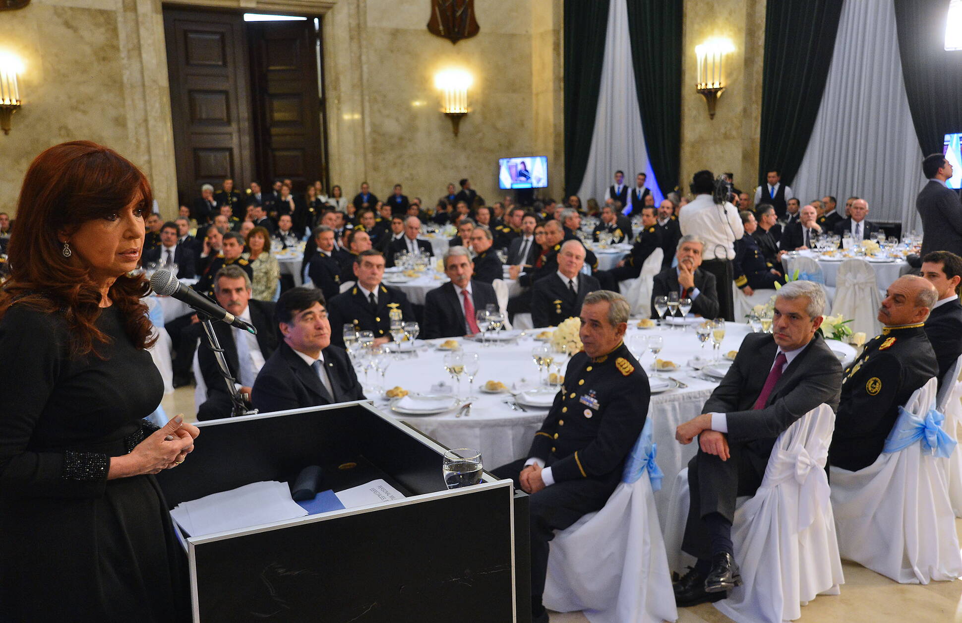 Cristina Fernández en Cena de Camaradería de las Fuerzas Armadas