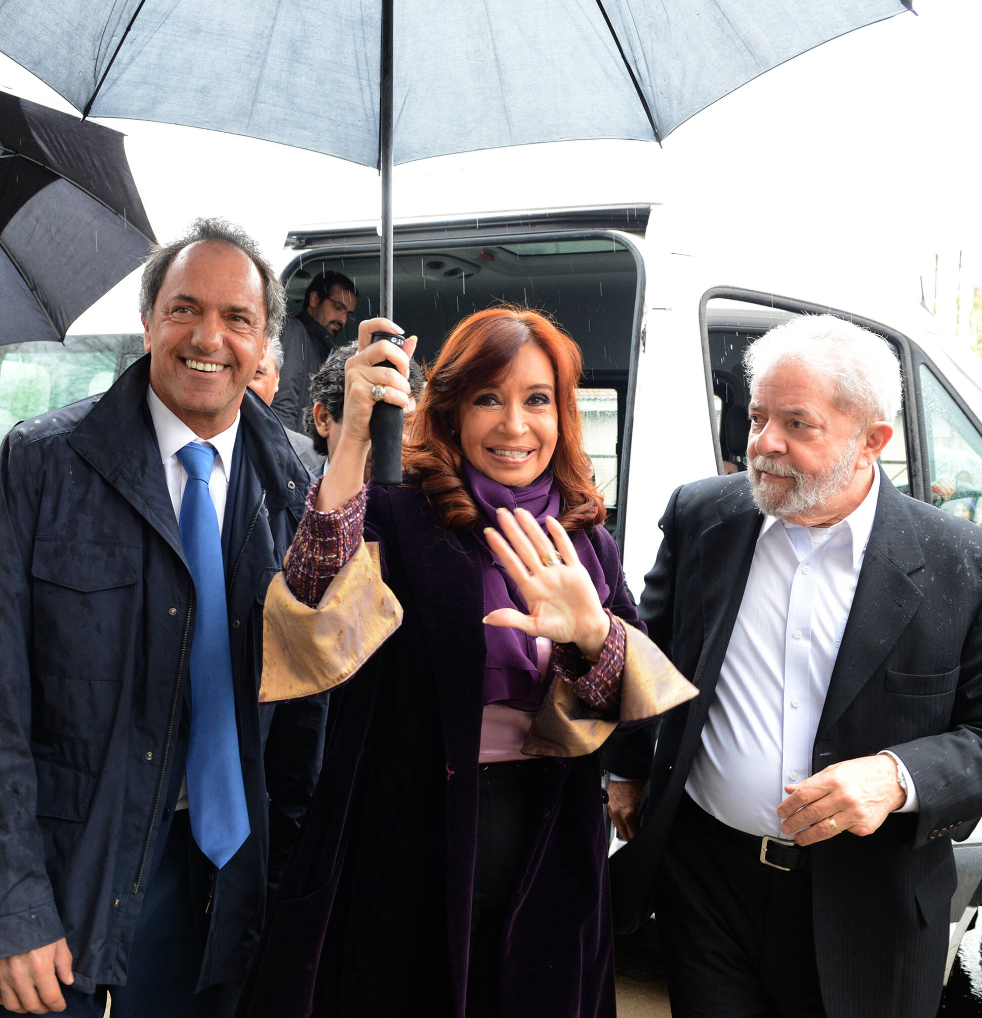 Cristina Fernández, Lula Da Silva y Daniel Scioli en José C. Paz