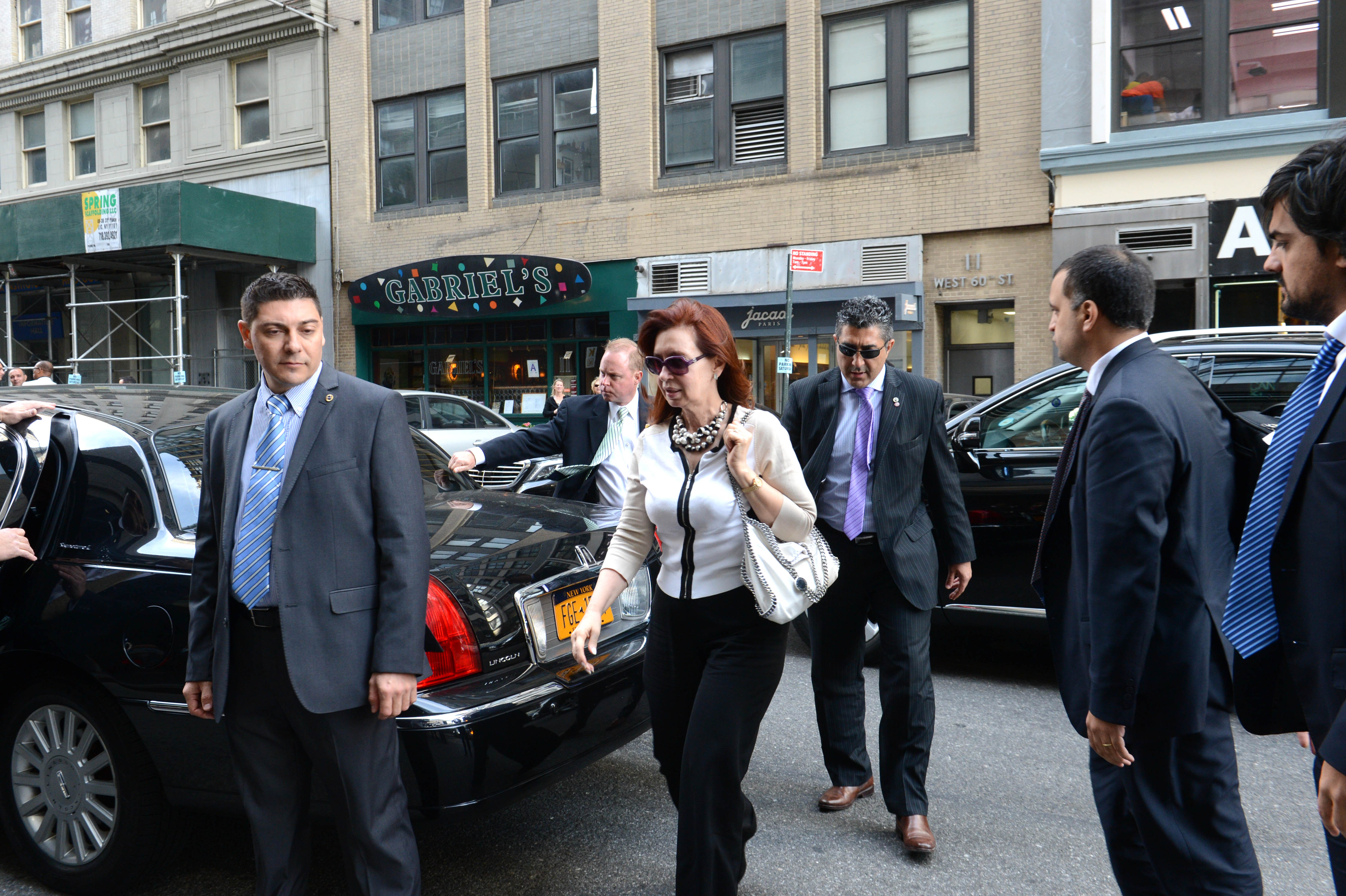 Cristina arribó a Nueva York, donde el lunes hablará ante la Asamblea General de la ONU