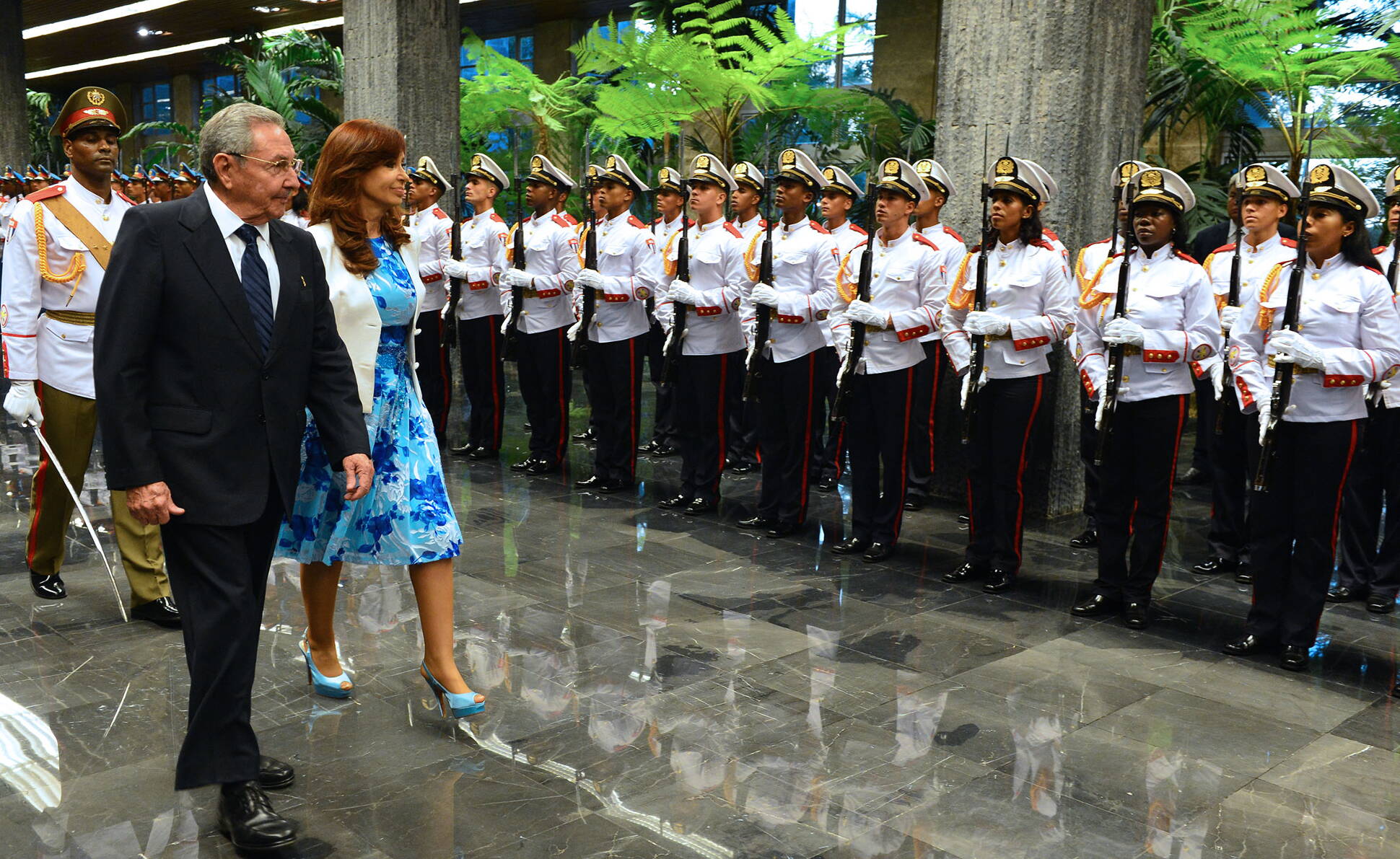 Cristina Fernández y Raúl Castro, juntos en La Habana.