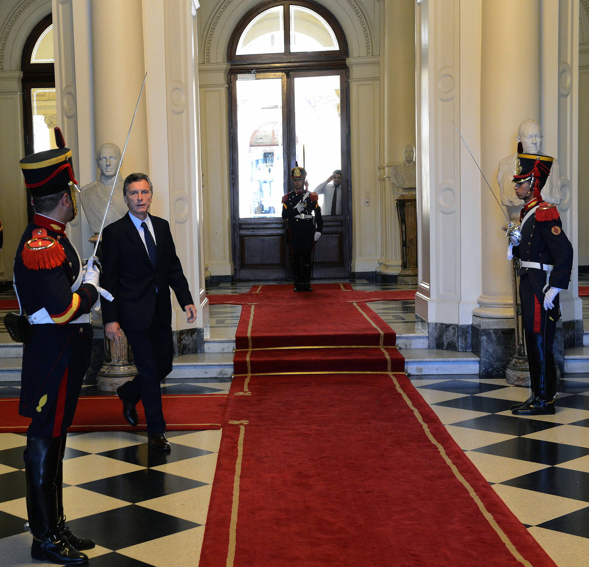 Mauricio Macri arriba a Casa Rosada