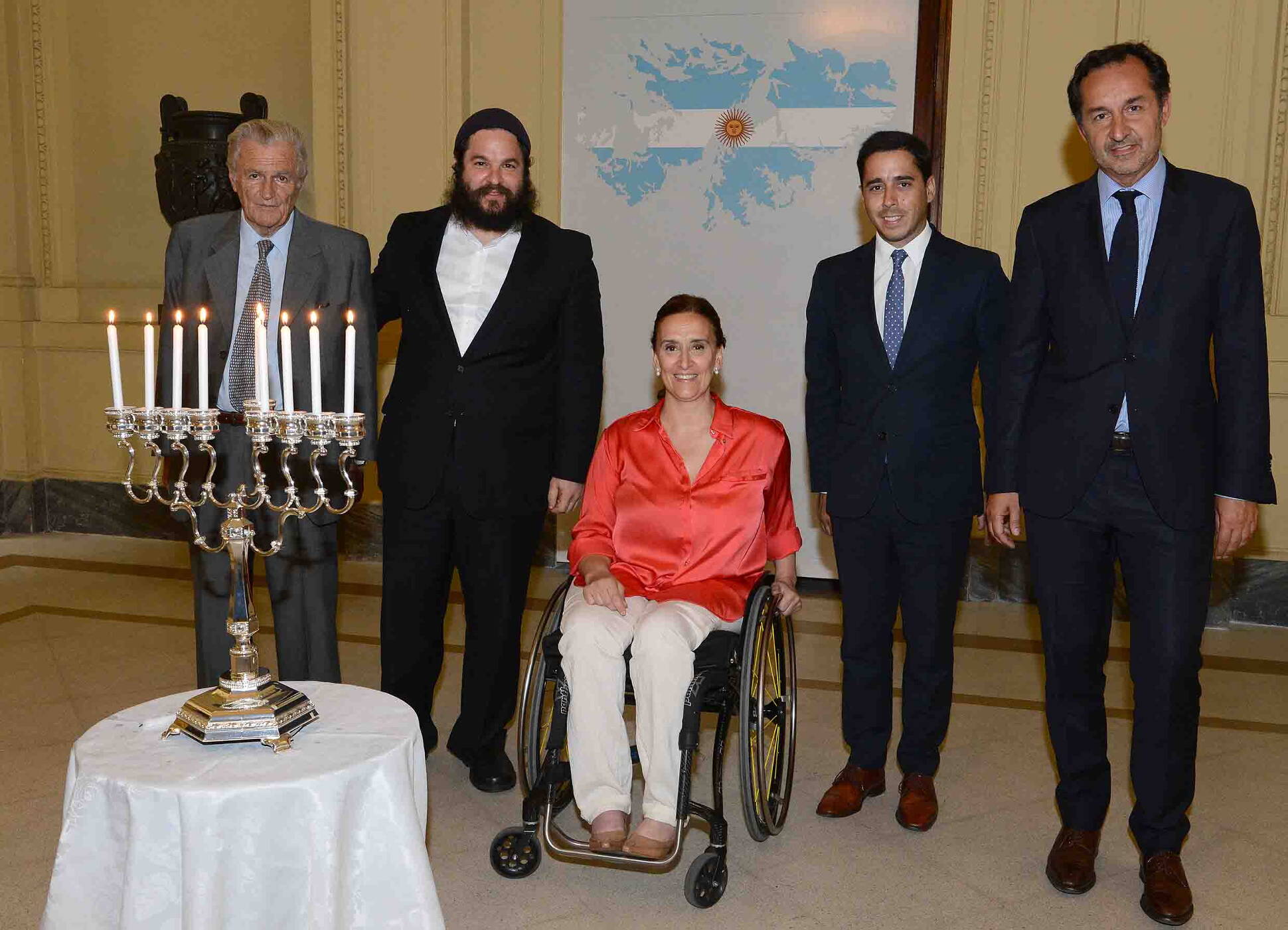 Gabriela Michetti junto a Santiago de Estrada, Gosi  Baumgartem, Fulvio Pompeo y Alfredo Abriani