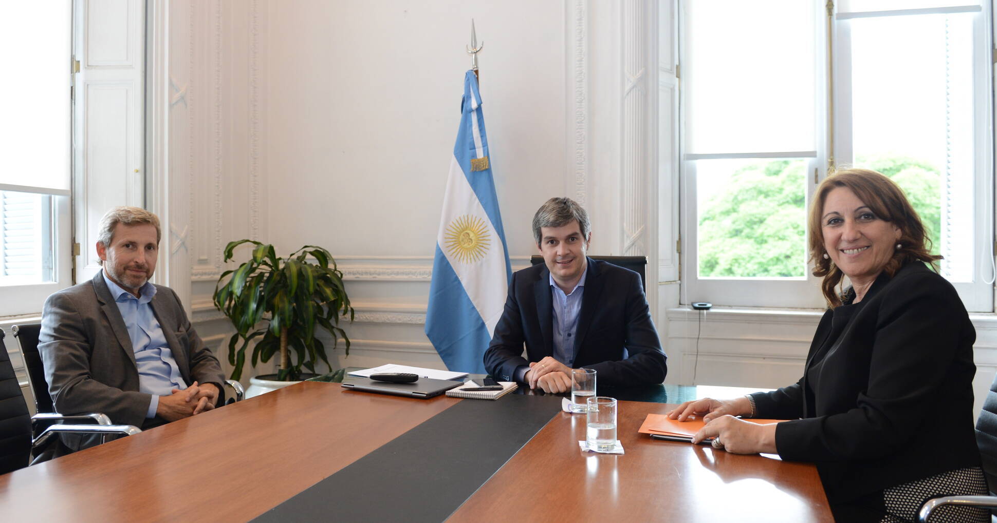 Marcos Peña, Rogelio Frigerio y Mónica Fein