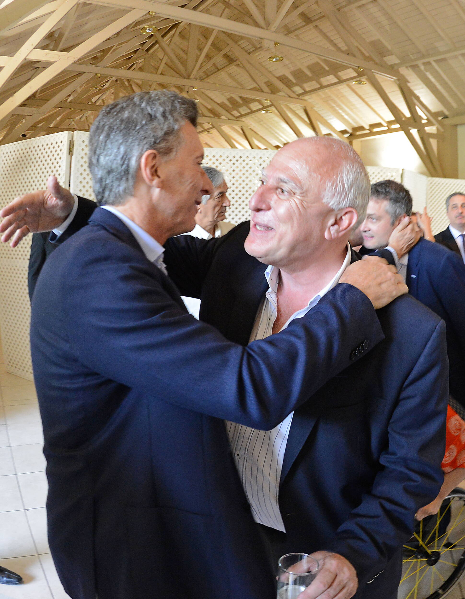 Mauricio Macri junto al gobernador de Santa Fe, Miguel Lifschitz