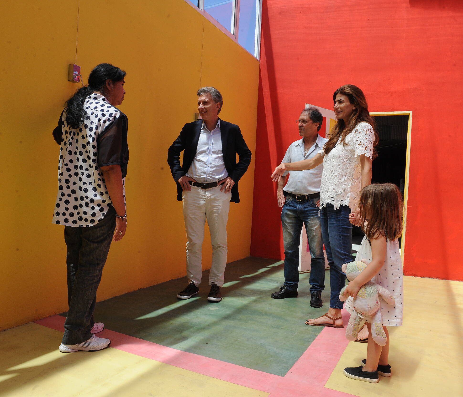 Mauricio Macri junto a la fundadora del Comedor Los Piletones, Margarita Barrientos