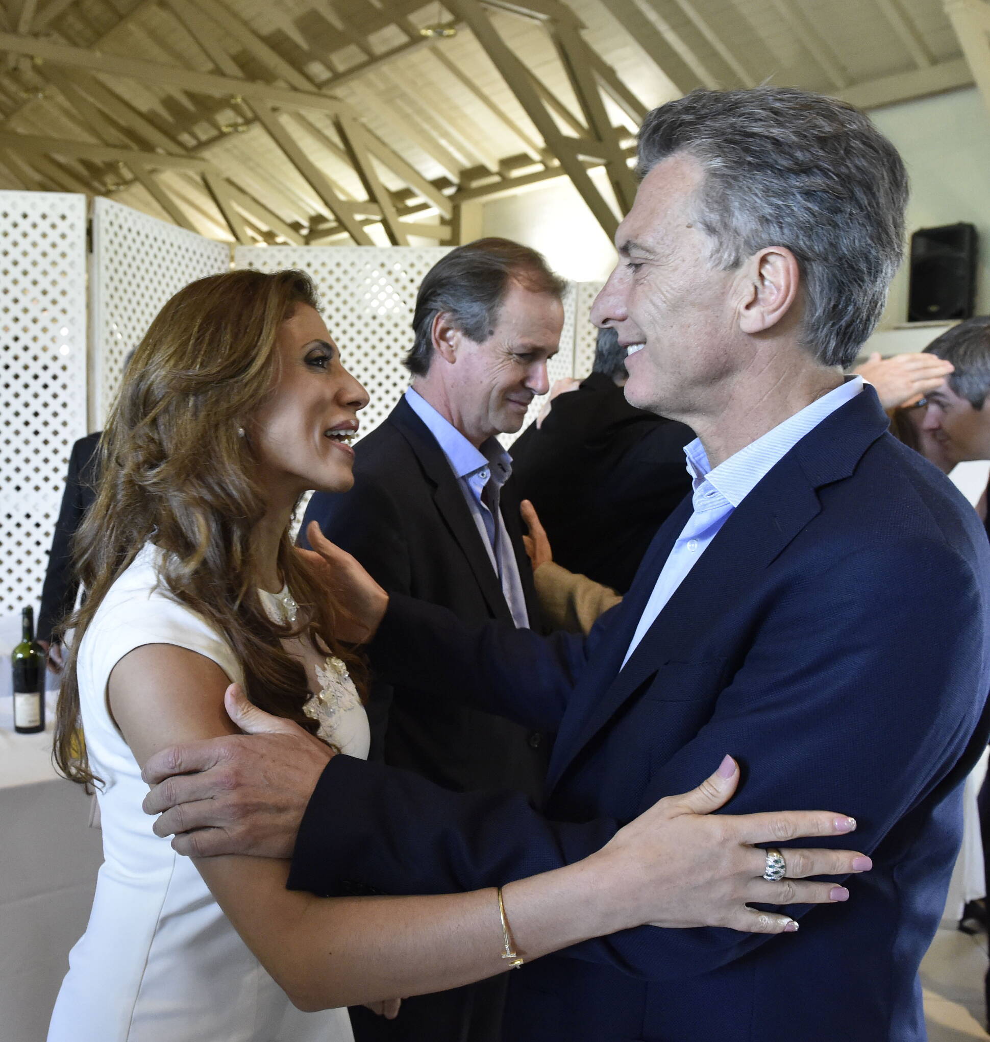 Mauricio  Macri junto a la gobernadora de Santiago del Estero, Claudia Ledesma Abdala