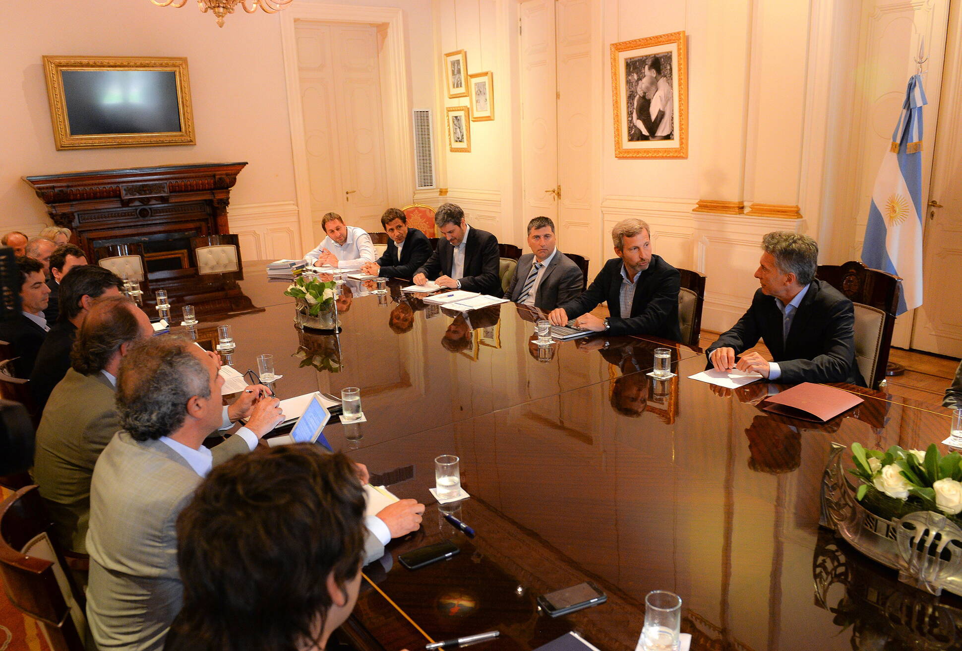 Mauricio Macri, Rogelio Frigerio y el equipo del Ministerio del Interior