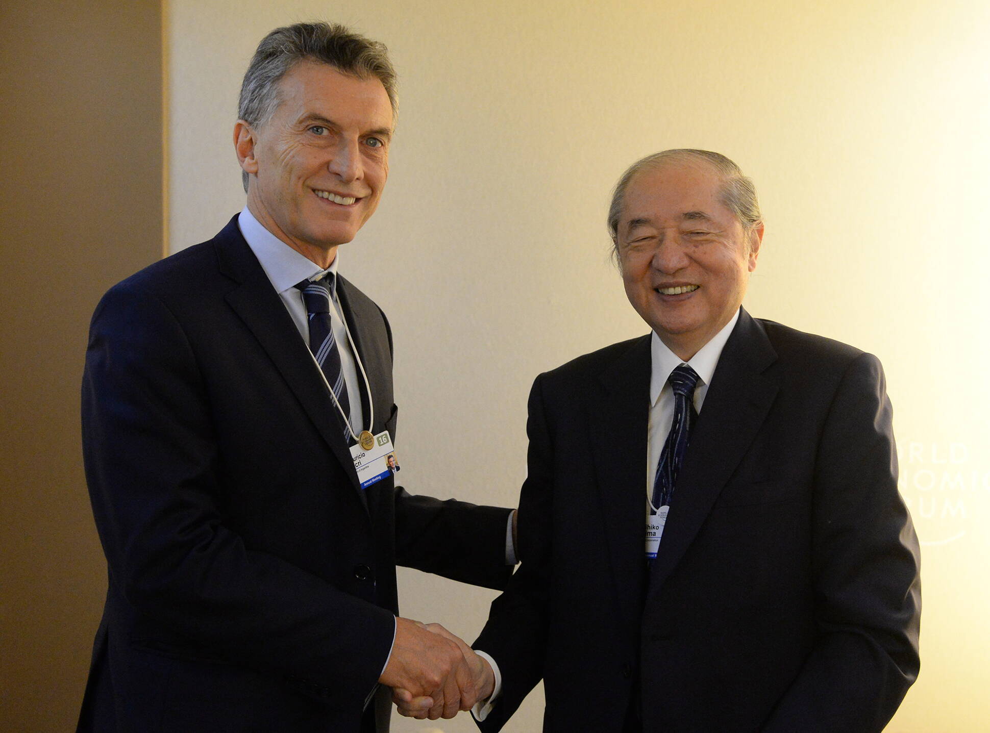 El presidente Mauricio Macri se reunió con Yorihiko Kojima, Presidente de Mitsubishi. 
