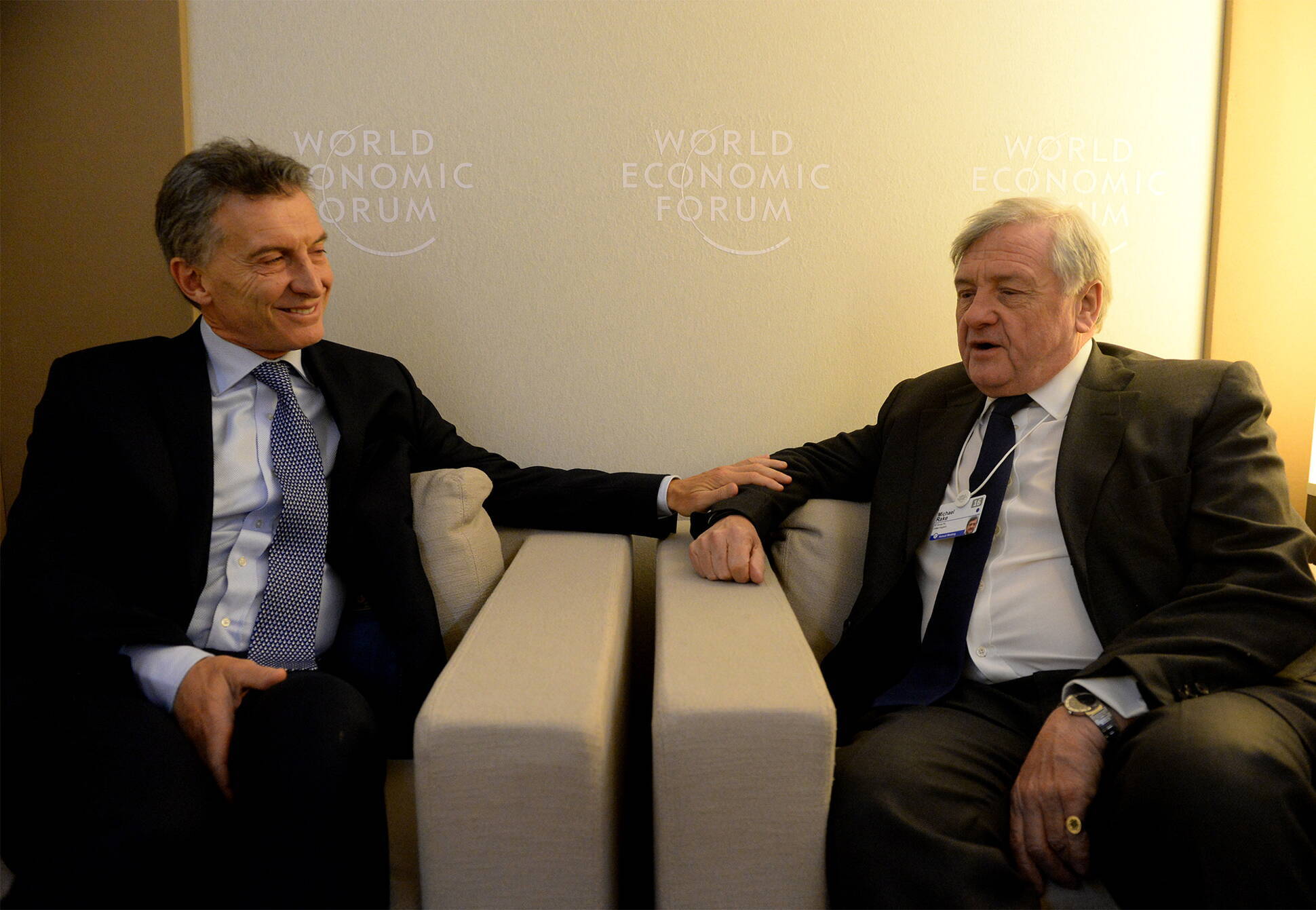 Mauricio Macri se reunió,  con Michael Rake, presidente del BT Group.