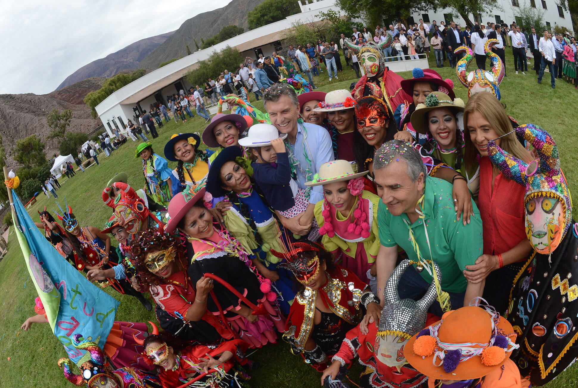 Mauricio Macri asistió al inicio del carnaval jujeño en Purmamarca