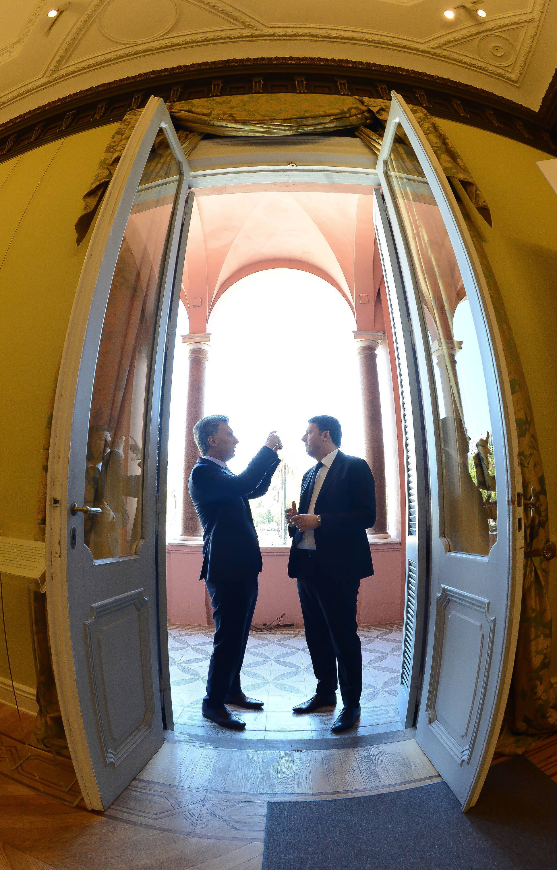 El presidente Macri junto al primer ministro de Italia, Matteo Renzi, en Casa de Gobierno