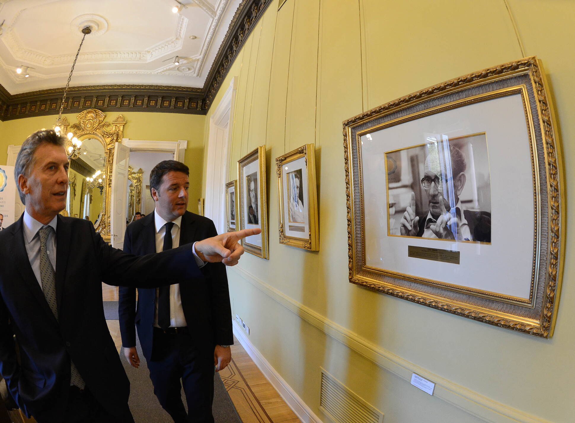 El presidente Macri junto al primer ministro de Italia, Matteo Renzi, en Casa de Gobierno