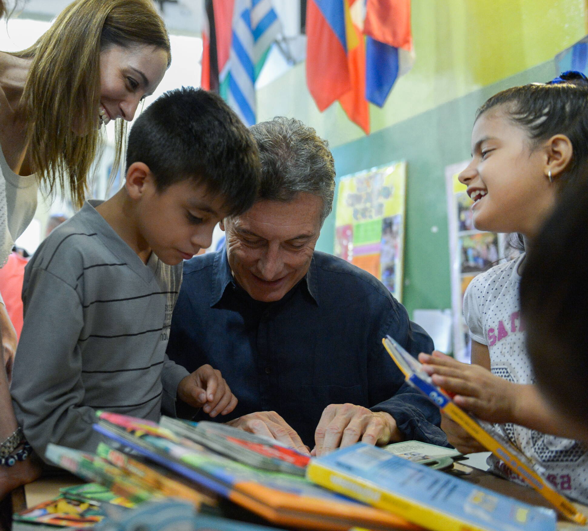 Macri visitó un centro comunitario en Vicente López.