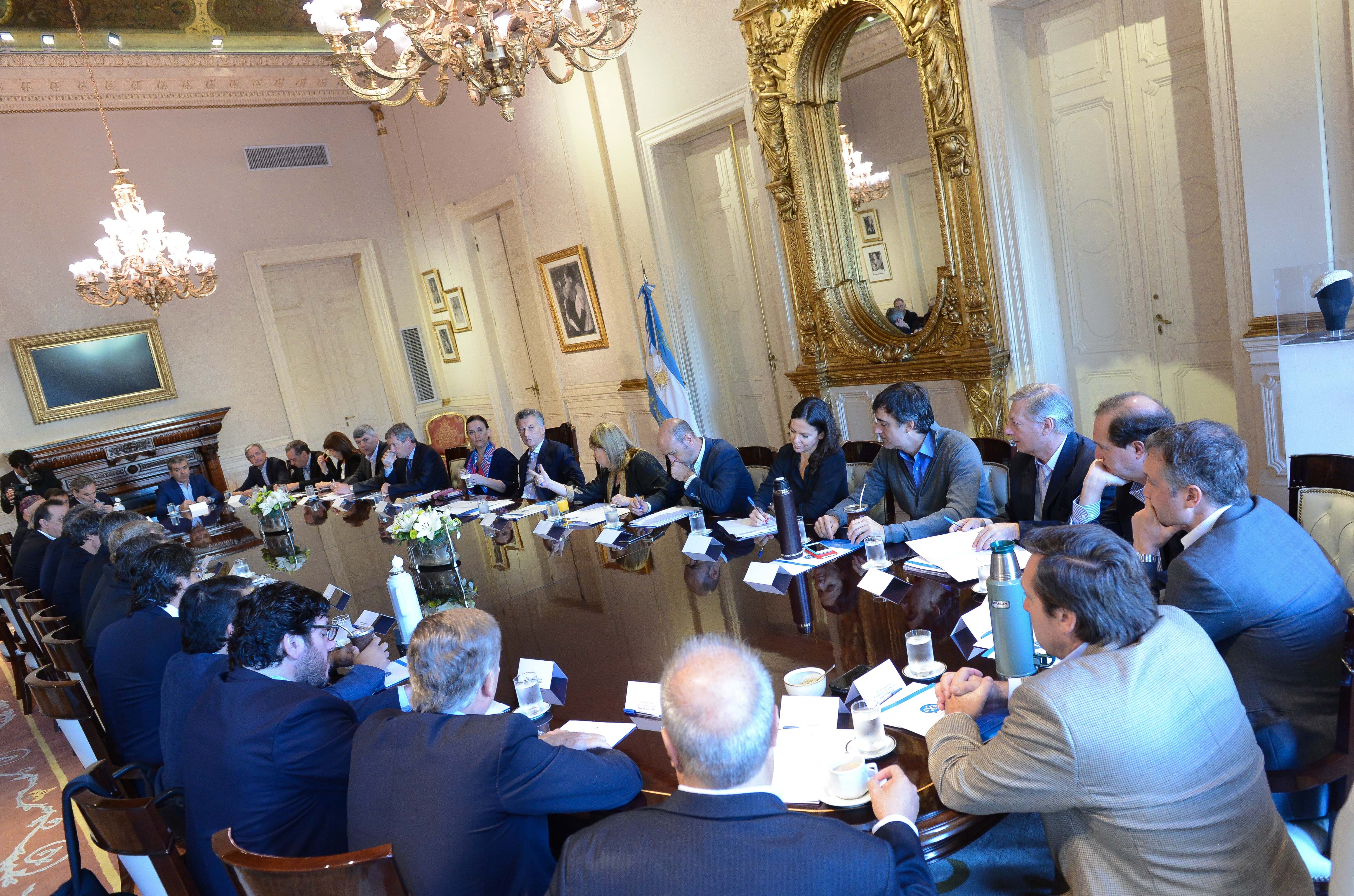 El Gabinete se reunió en el salón Eva Perón