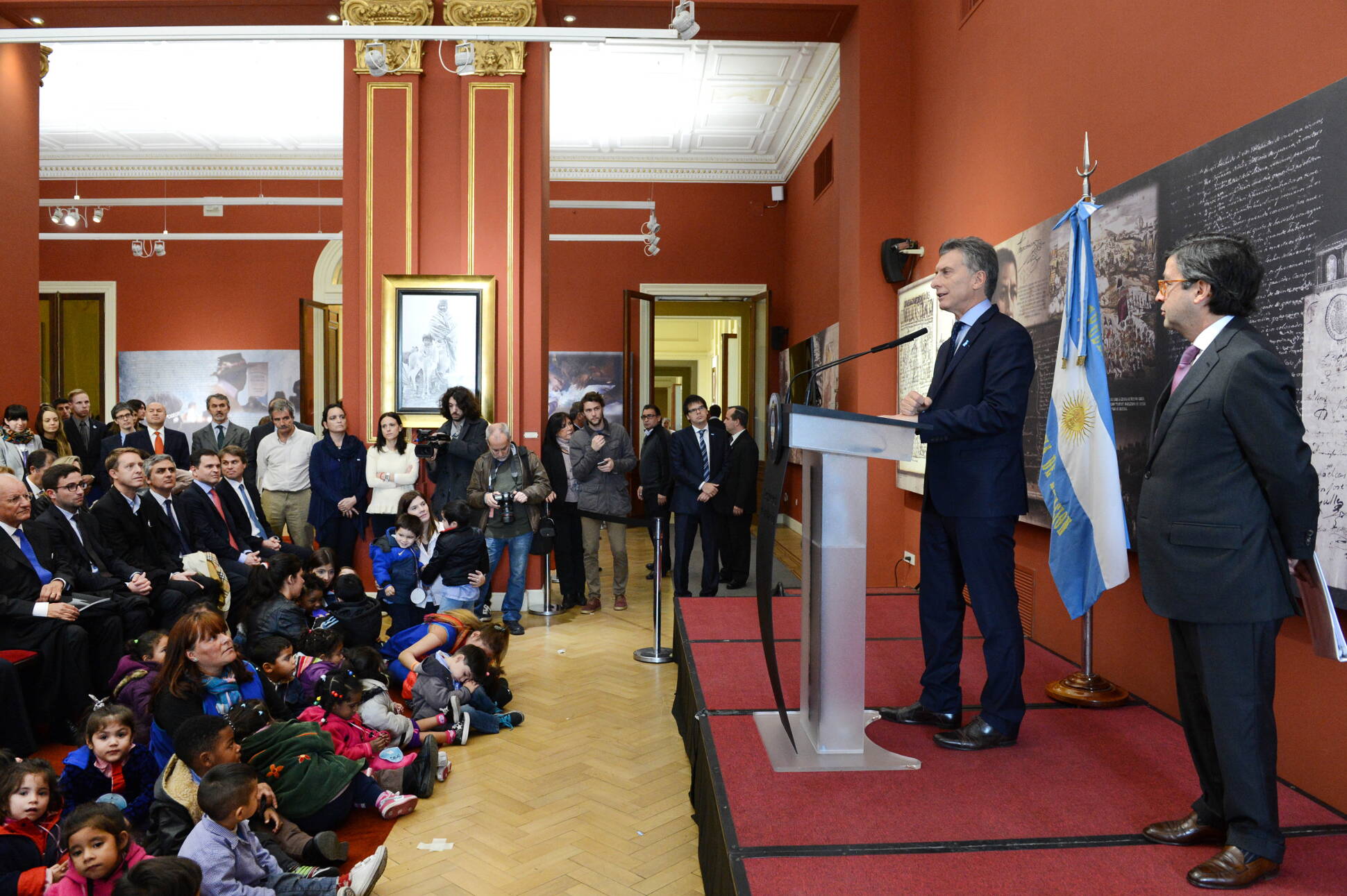 El BID aumenta el financiamiento para proyectos educativos y de primera infancia