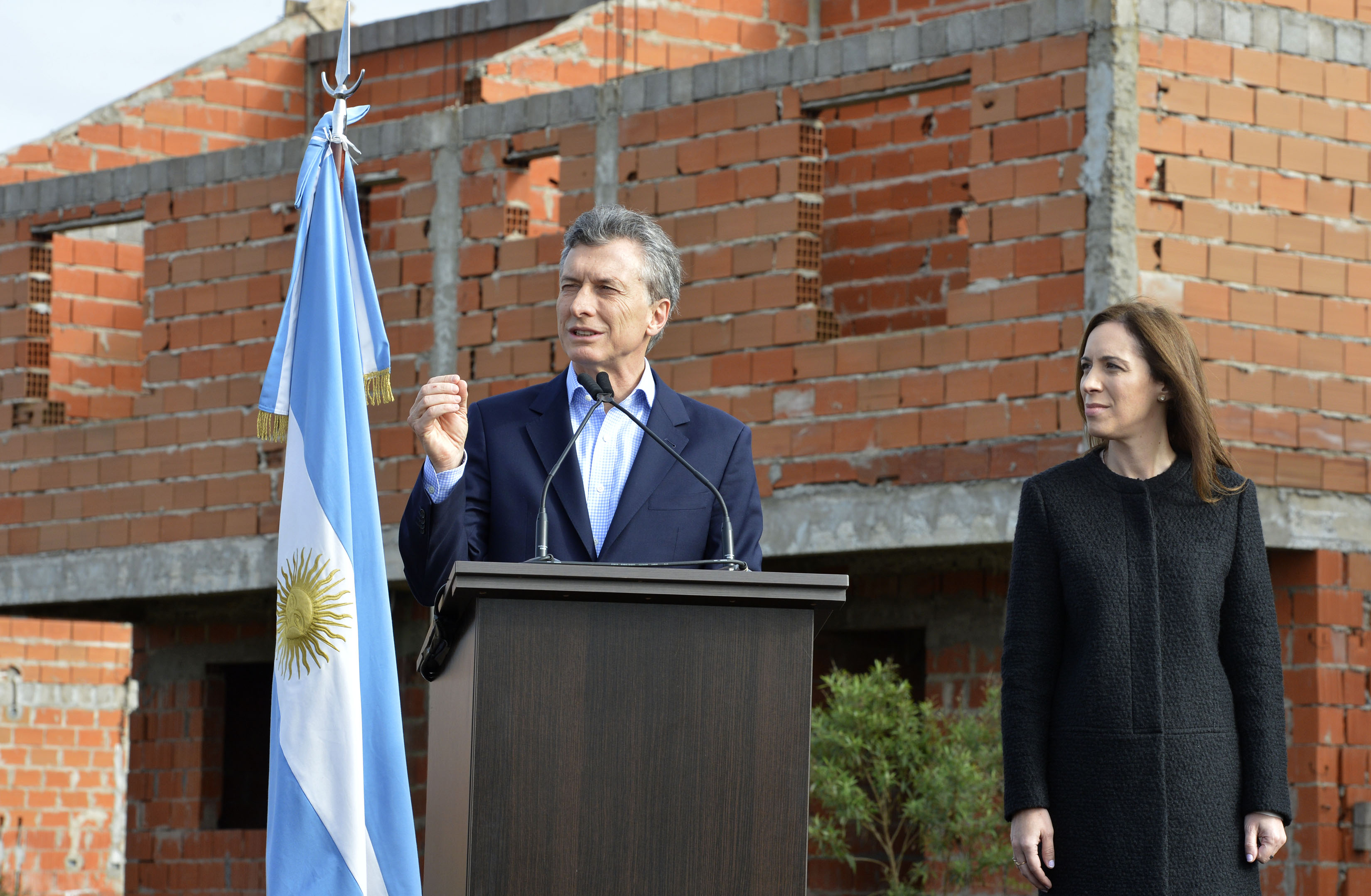 El Gobierno anunció la construcción de viviendas sociales en Almirante Brown