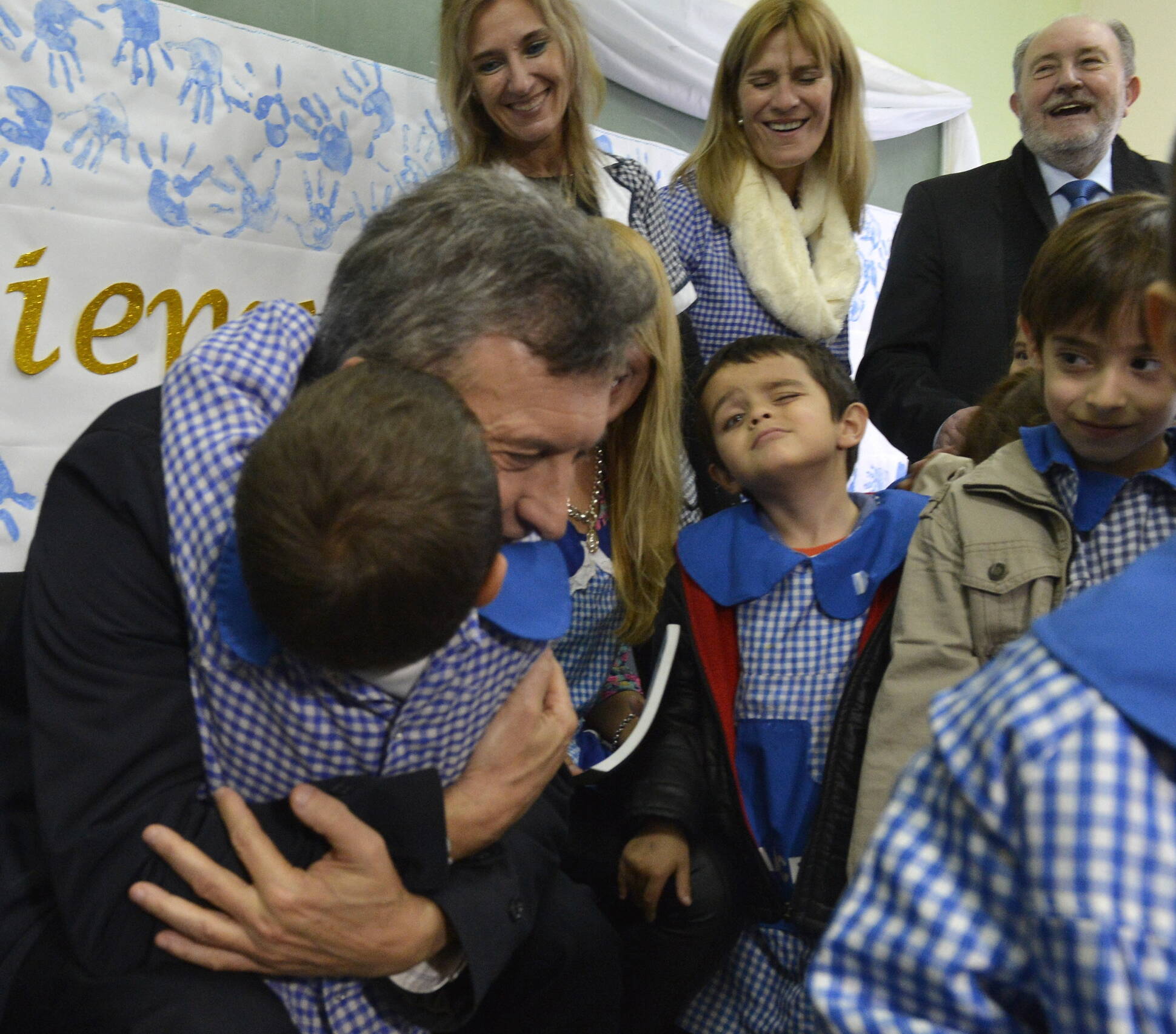 Envían un proyecto de ley para que sea obligatoria la escolaridad desde los 3 años y construirán 3000 jardines