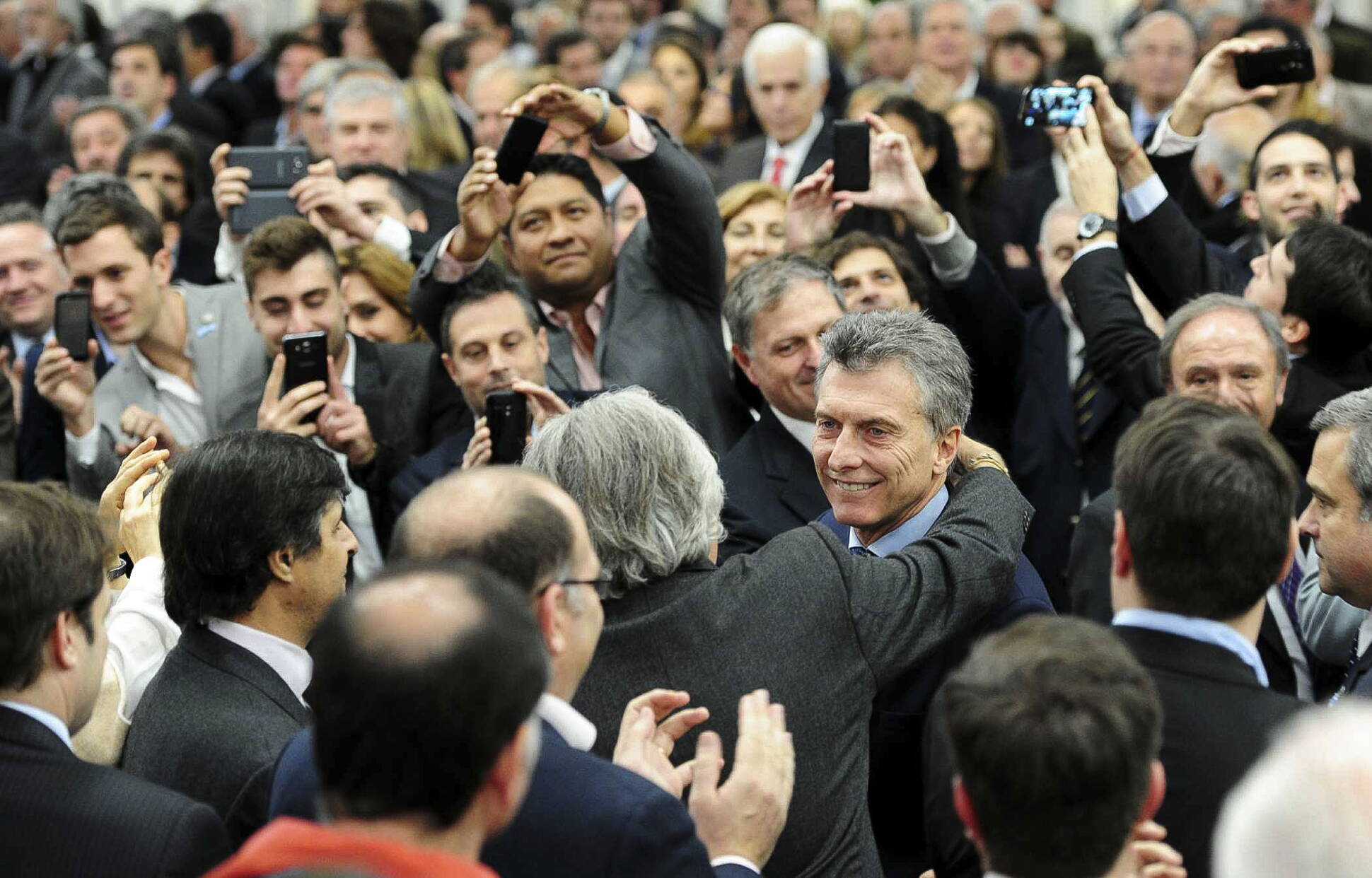 Mauricio Macri encabezó el acto por el 162 aniversario de la Bolsa de Cereales de Buenos Aires