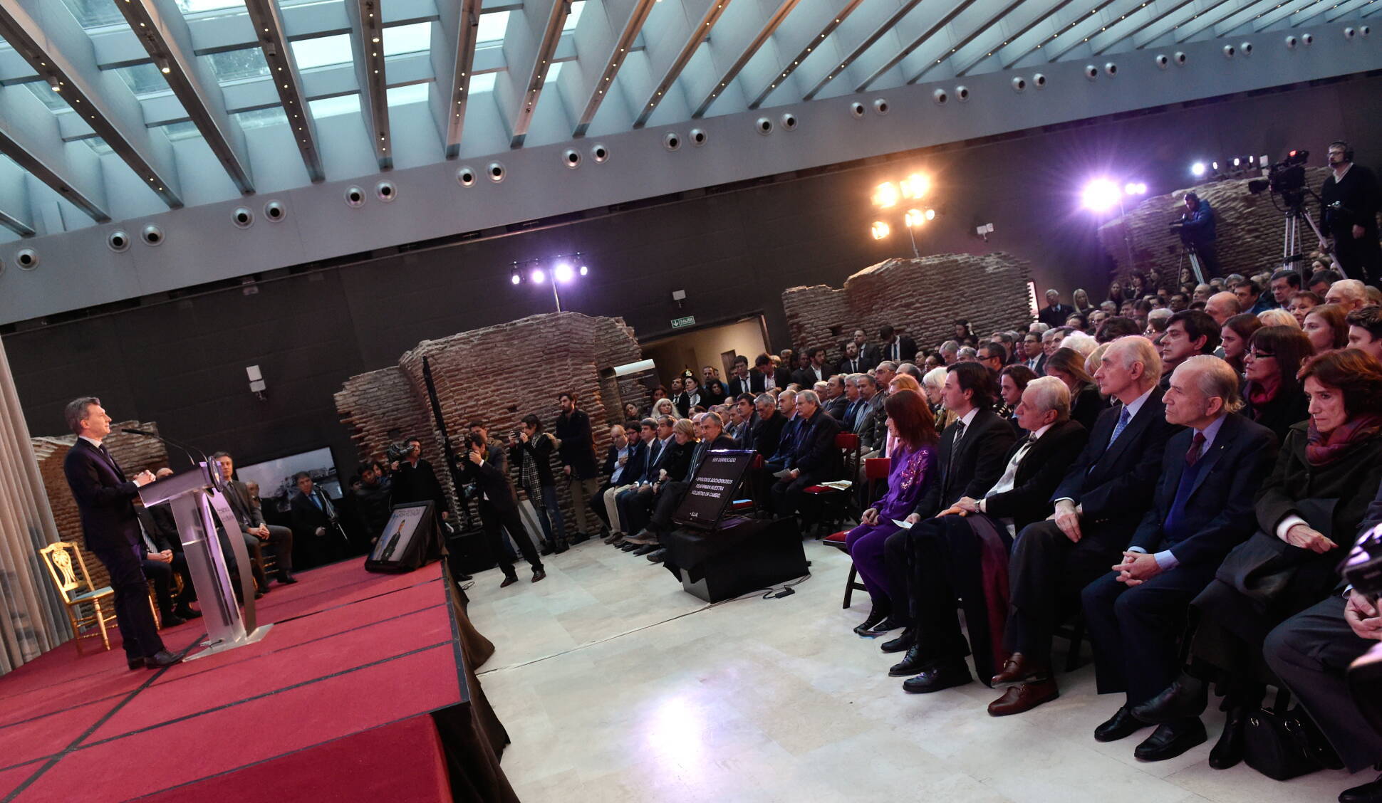 Mauricio Macri homenajeó al ex presidente Arturo Illia y reabrió el Museo Casa Rosada