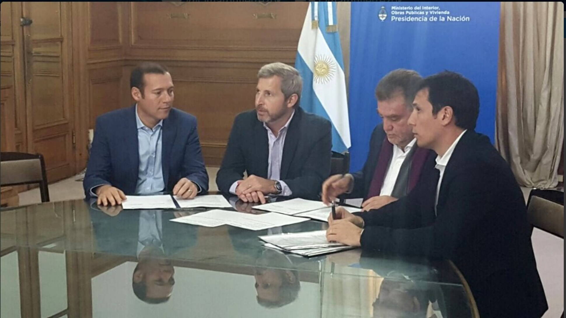 El Gobierno invertirá 225 millones de pesos en la construcción de viviendas en Neuquén y Chubut