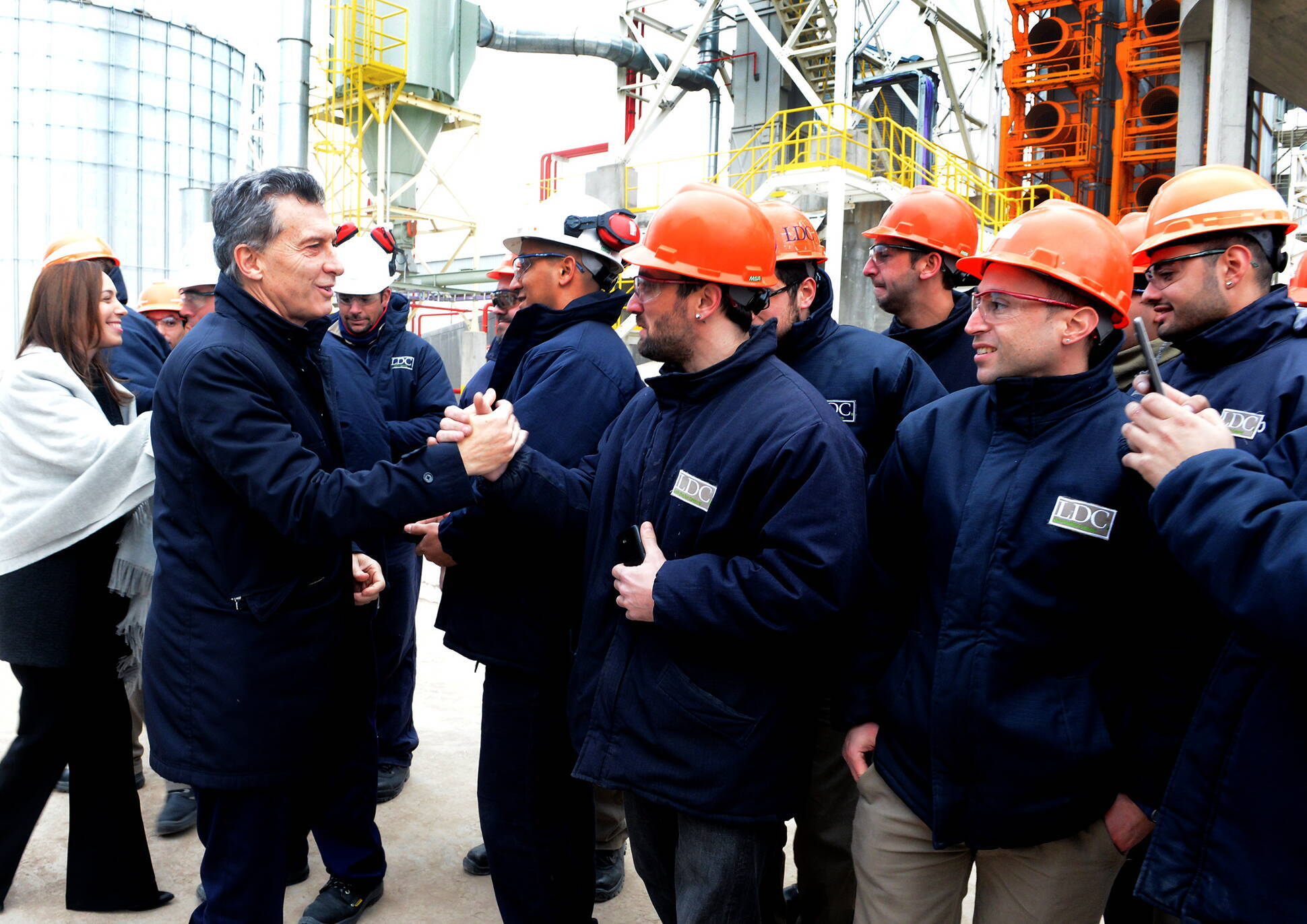 El Presidente inauguró una terminal portuaria de la empresa Dreyfus en Bahía Blanca