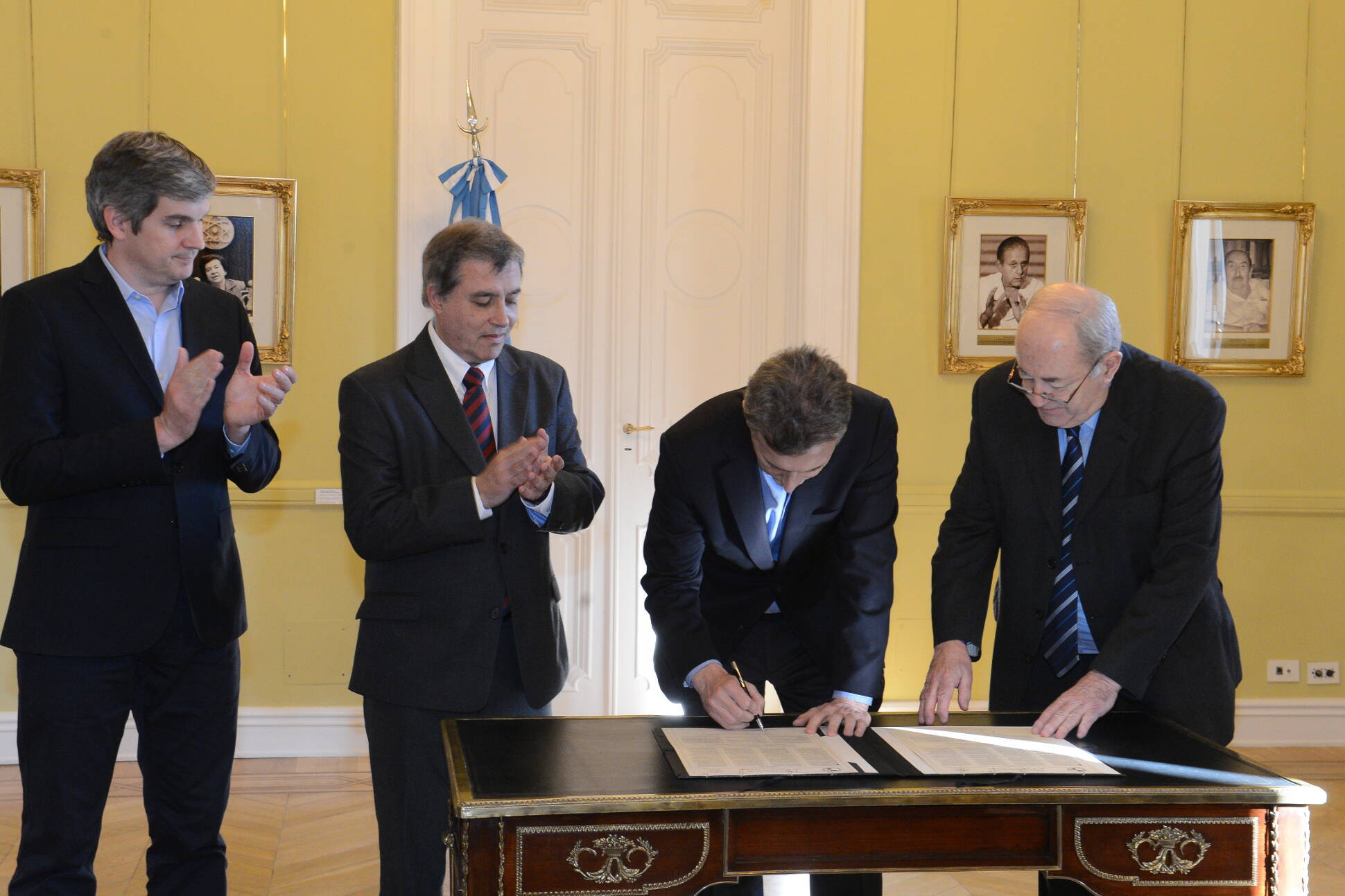 Macri firmó la adhesión a la Declaración de Chapultepec que garantiza la libertad de expresión