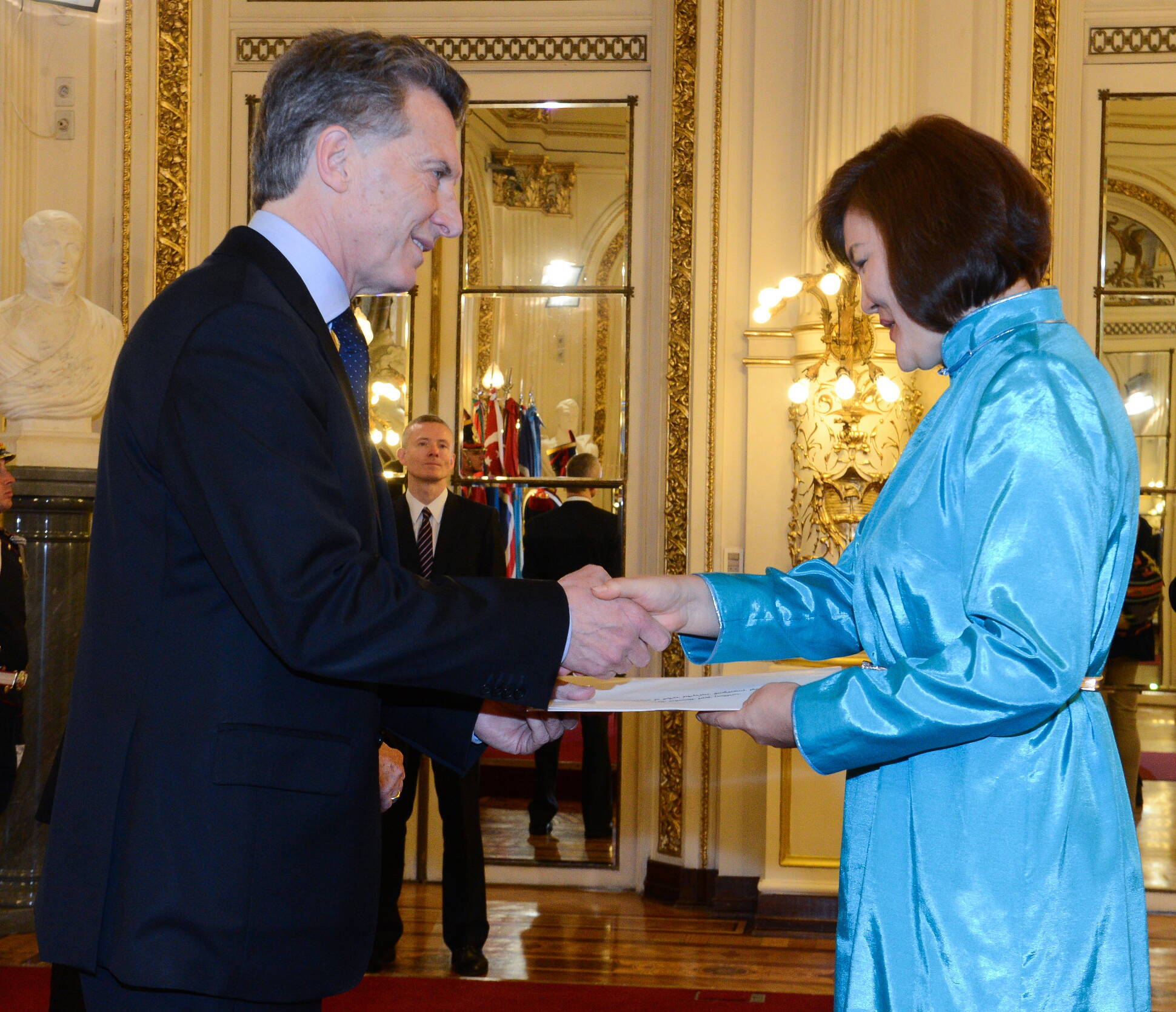 El presidente Macri recibió las cartas credenciales de nueve embajadores