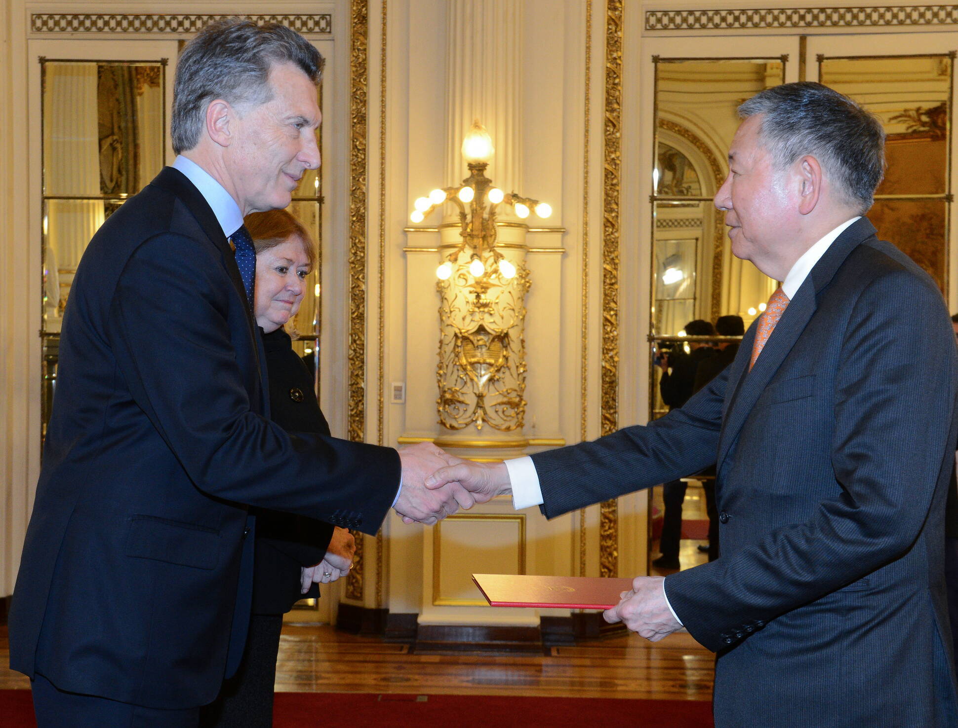 El presidente Macri recibió las cartas credenciales de nueve embajadores