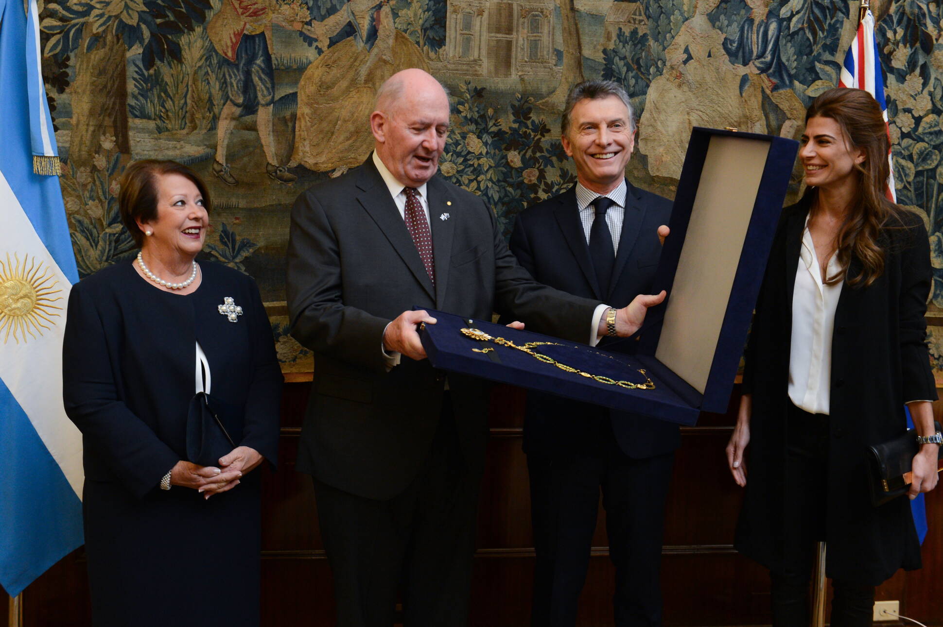 El presidente Mauricio Macri agasajó con un almuerzo al gobernador general de Australia, Peter Cosgrove