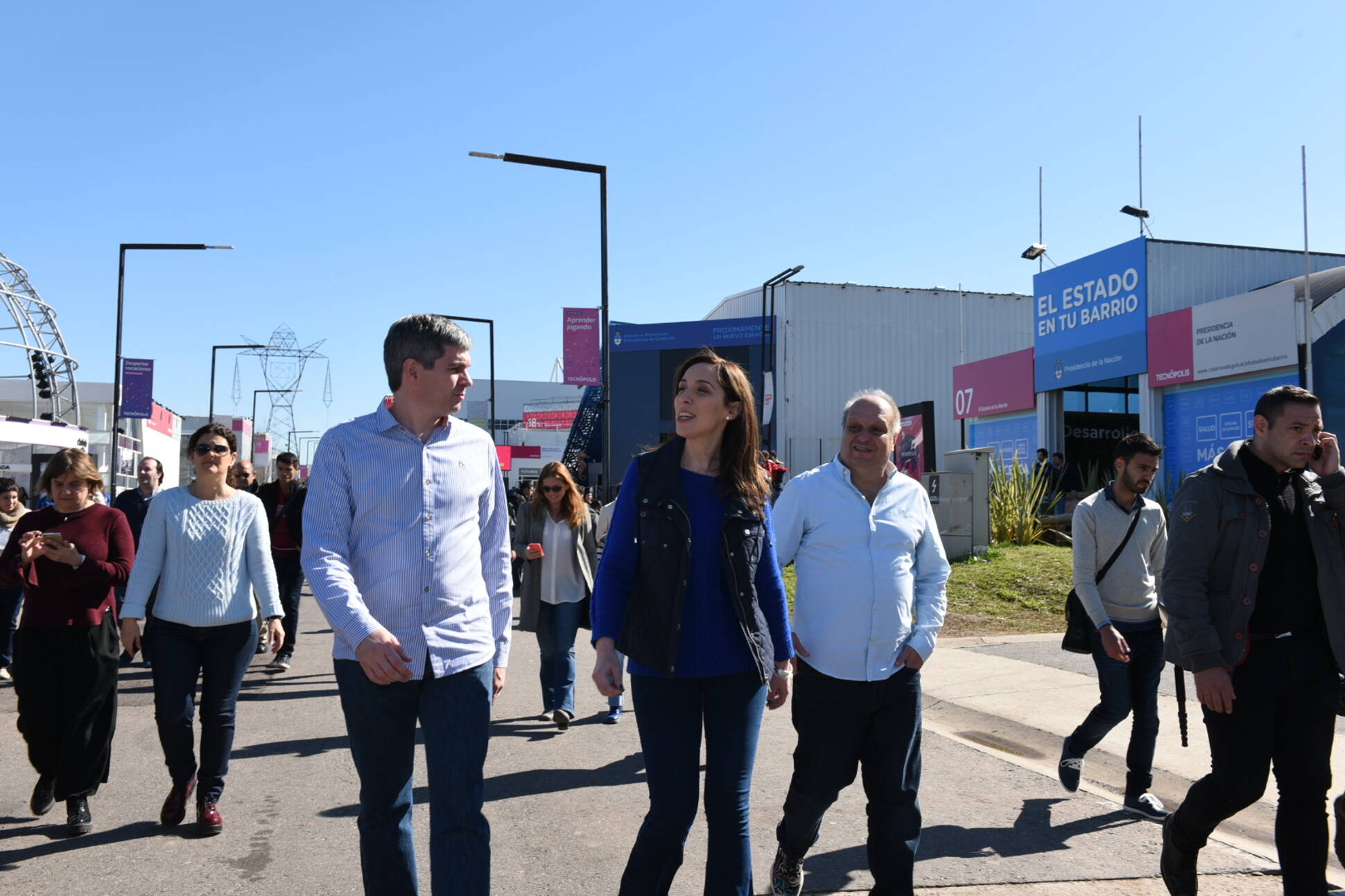 Marcos Peña visitó Tecnópolis, la muestra de ciencia, arte y entretenimiento