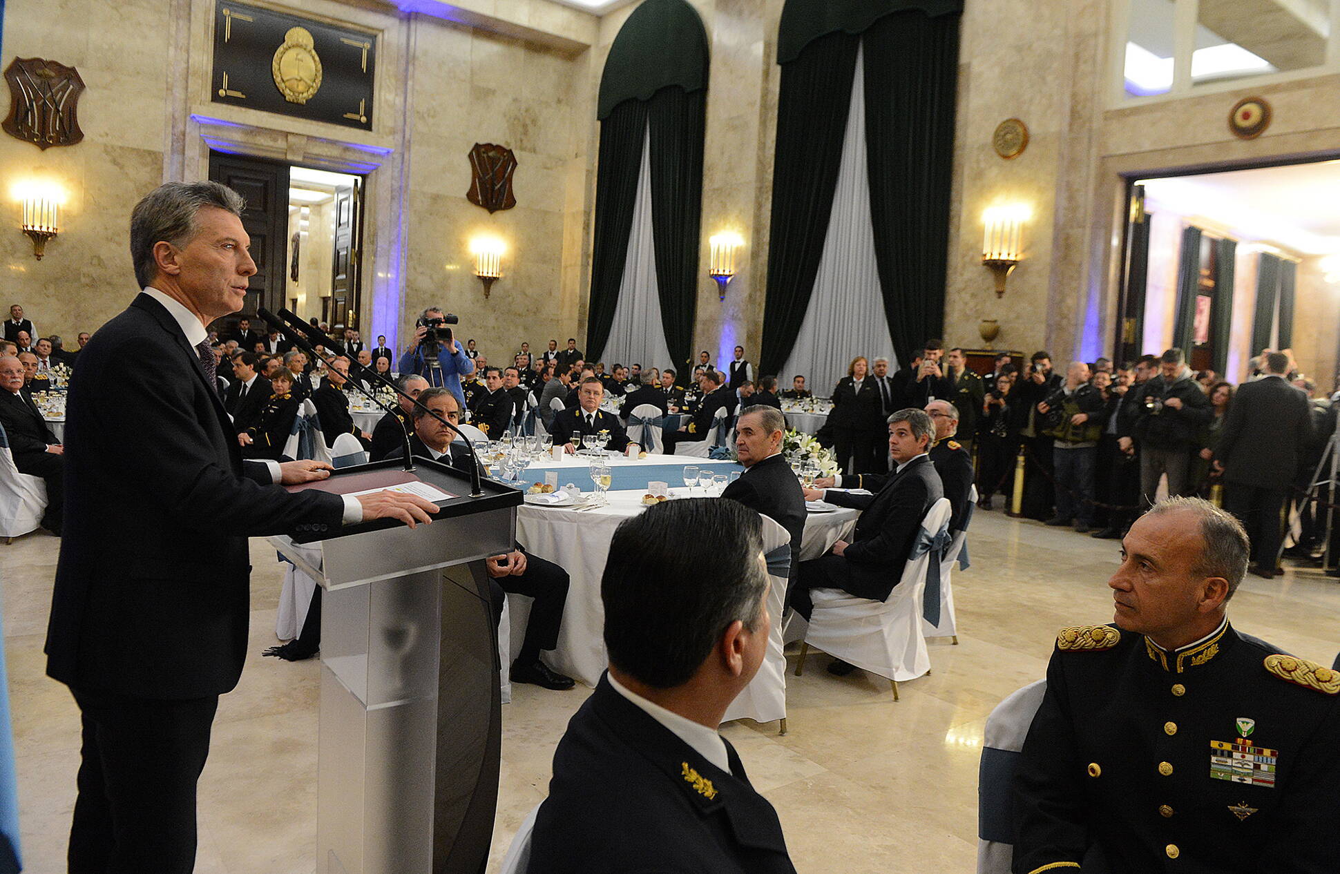 Macri: “Necesitamos una participación activa de nuestras Fuerzas Armadas para crecer y desarrollarnos”