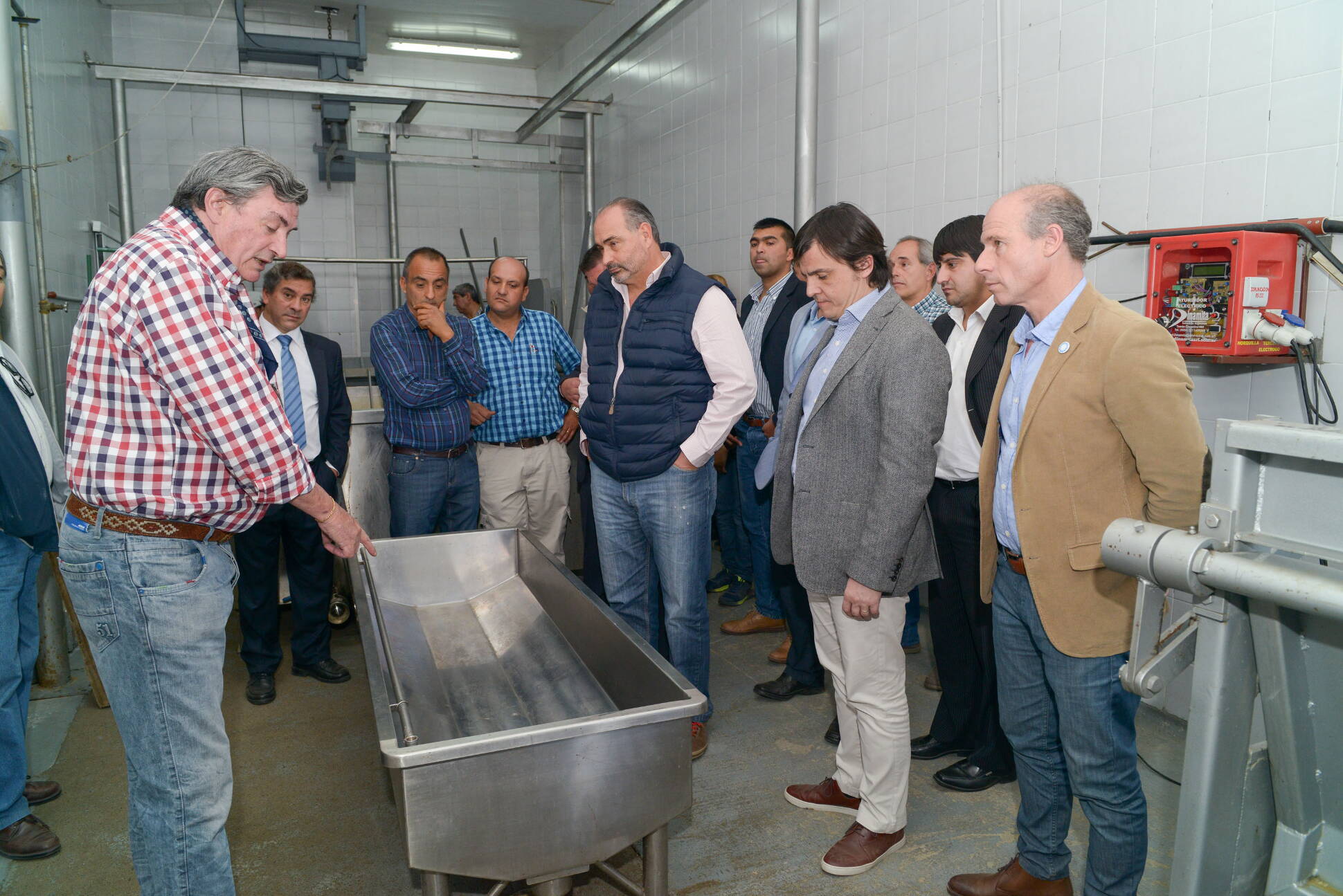 Con aportes del Gobierno, comenzó a funcionar una planta de producción porcina en Tucumán