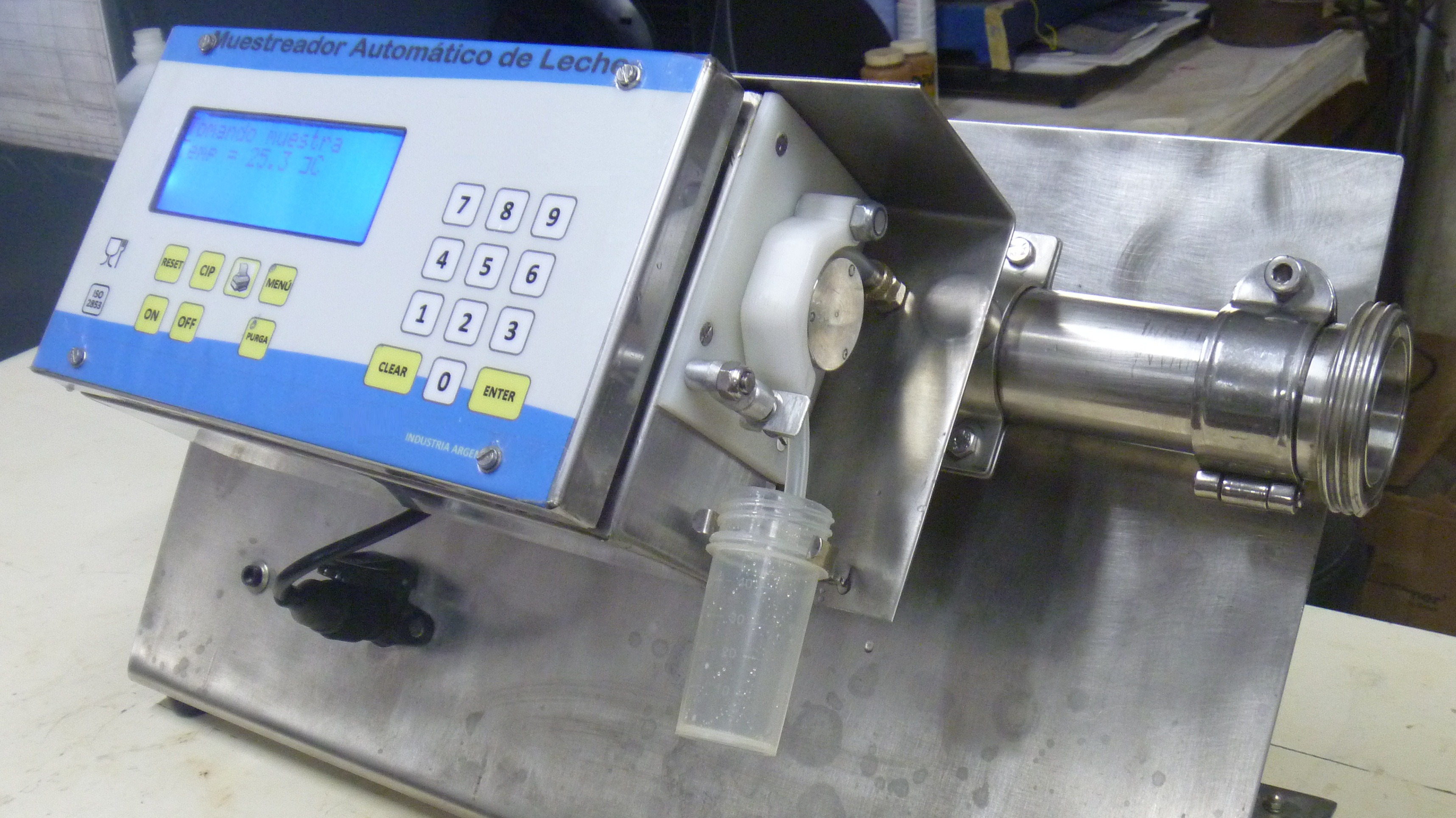 Un nuevo desarrollo tecnológico mejora el control de calidad de la leche