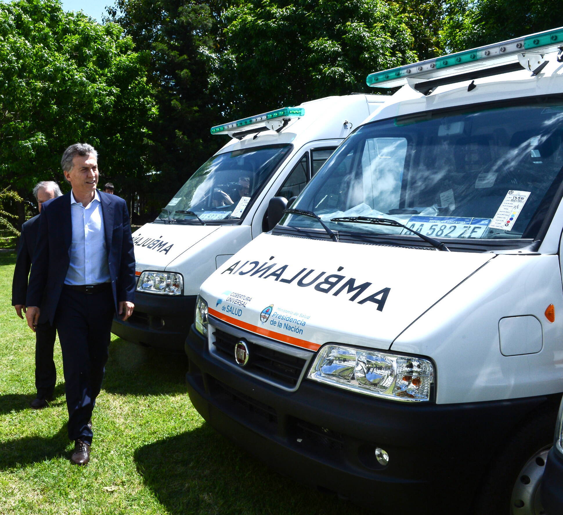 El presidente Macri encabezó la entrega de 40 ambulancias a la provincia de Buenos Aires