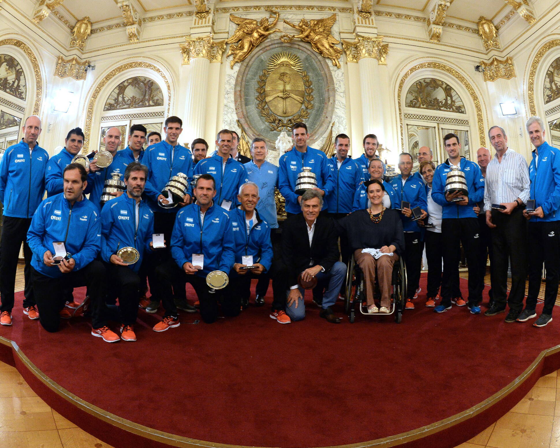 El presidente Macri recibió al equipo campeón de la Copa Davis