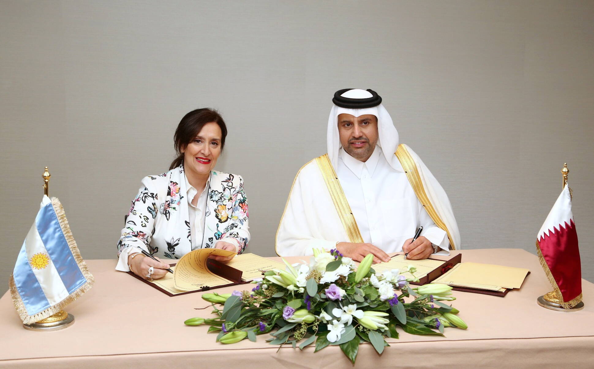 Se crea un fondo argentino-qatarí para obras de infraestructura en el país