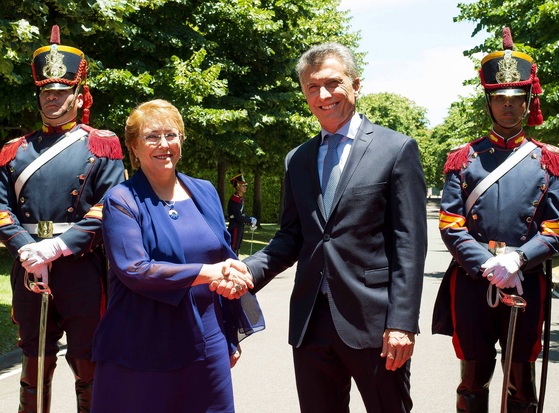 Macri y Bachelet ratificaron la decisión de avanzar en el proceso de integración entre la Argentina y Chile