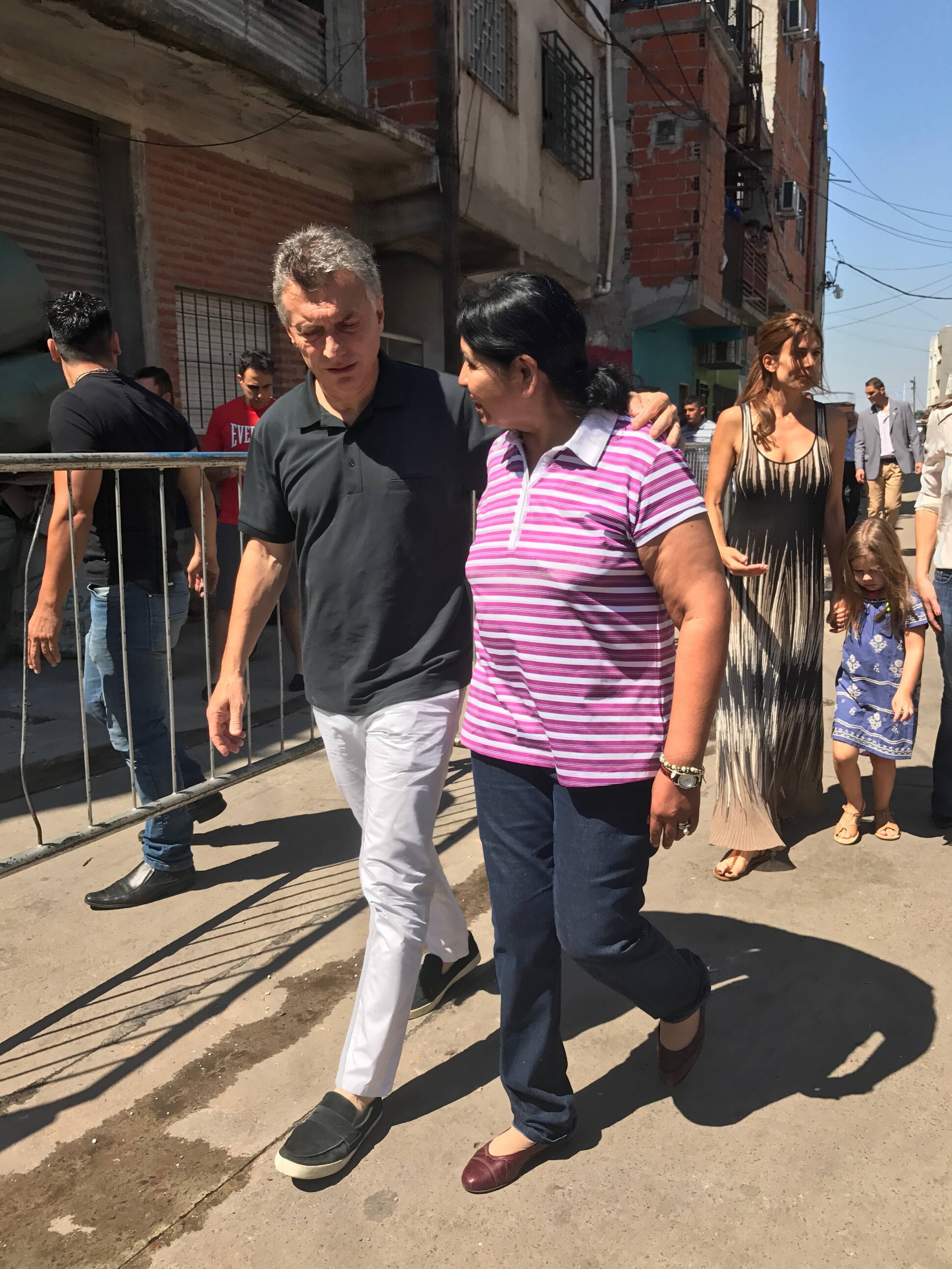 El presidente Mauricio Macri saludó a Margarita Barrientos por las fiestas de Fin de Año