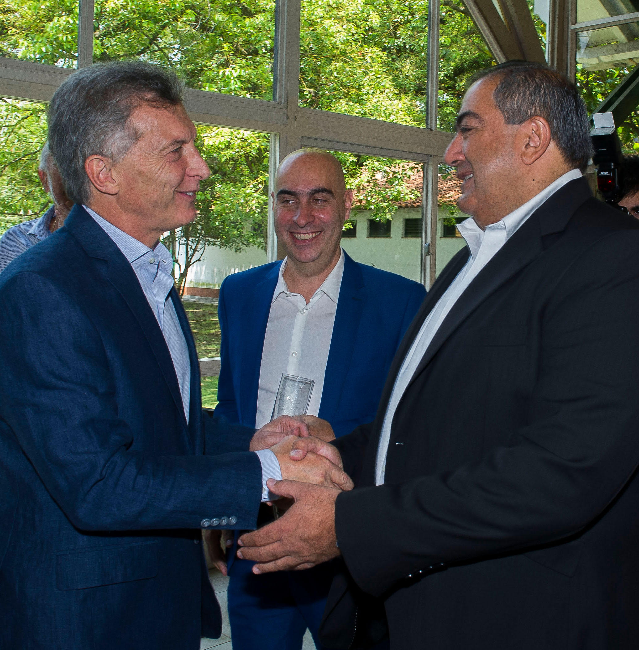 El Presidente brindó con un grupo de líderes sindicales por las Fiestas de Fin de Año