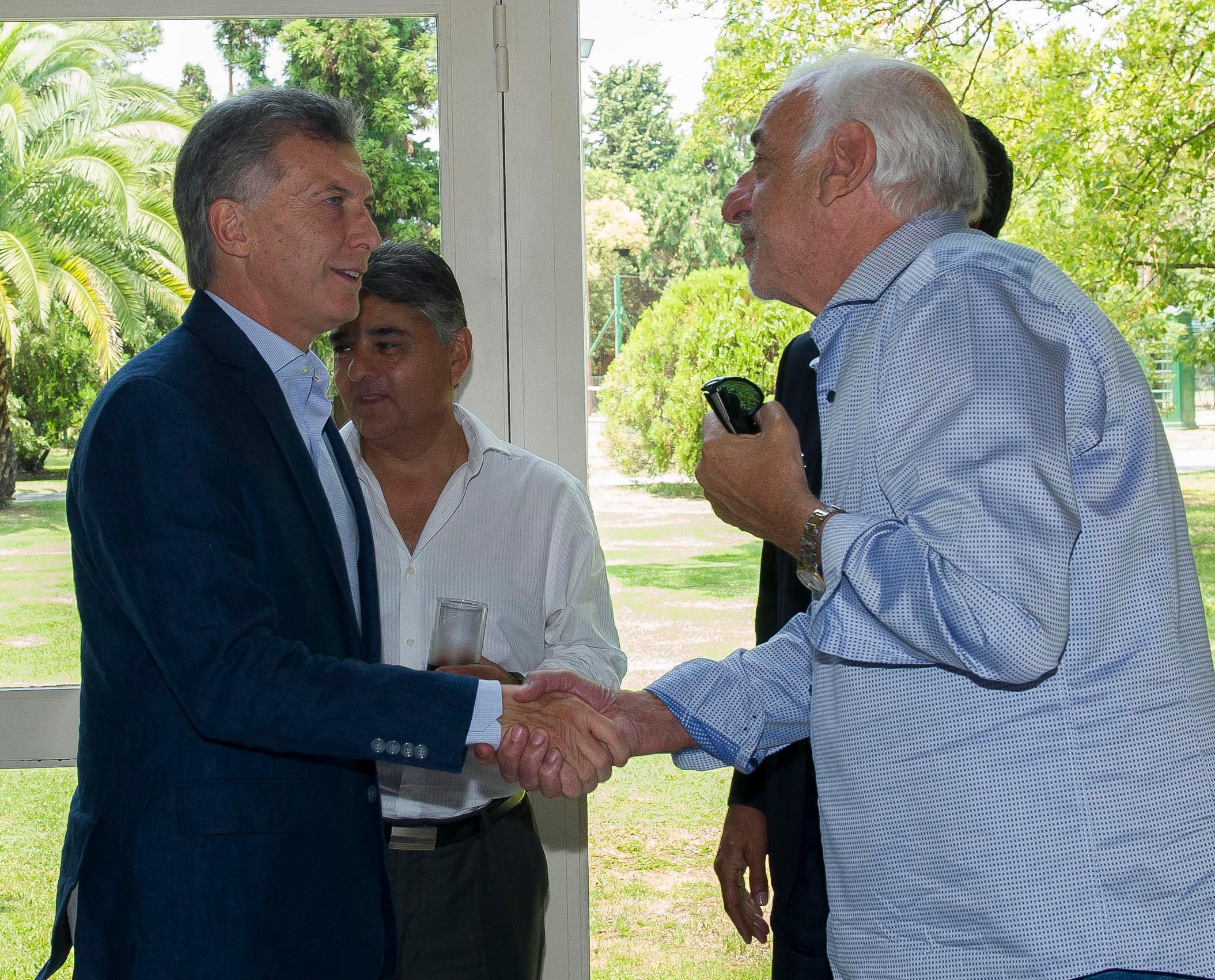 El Presidente brindó con un grupo de líderes sindicales por las Fiestas de Fin de Año