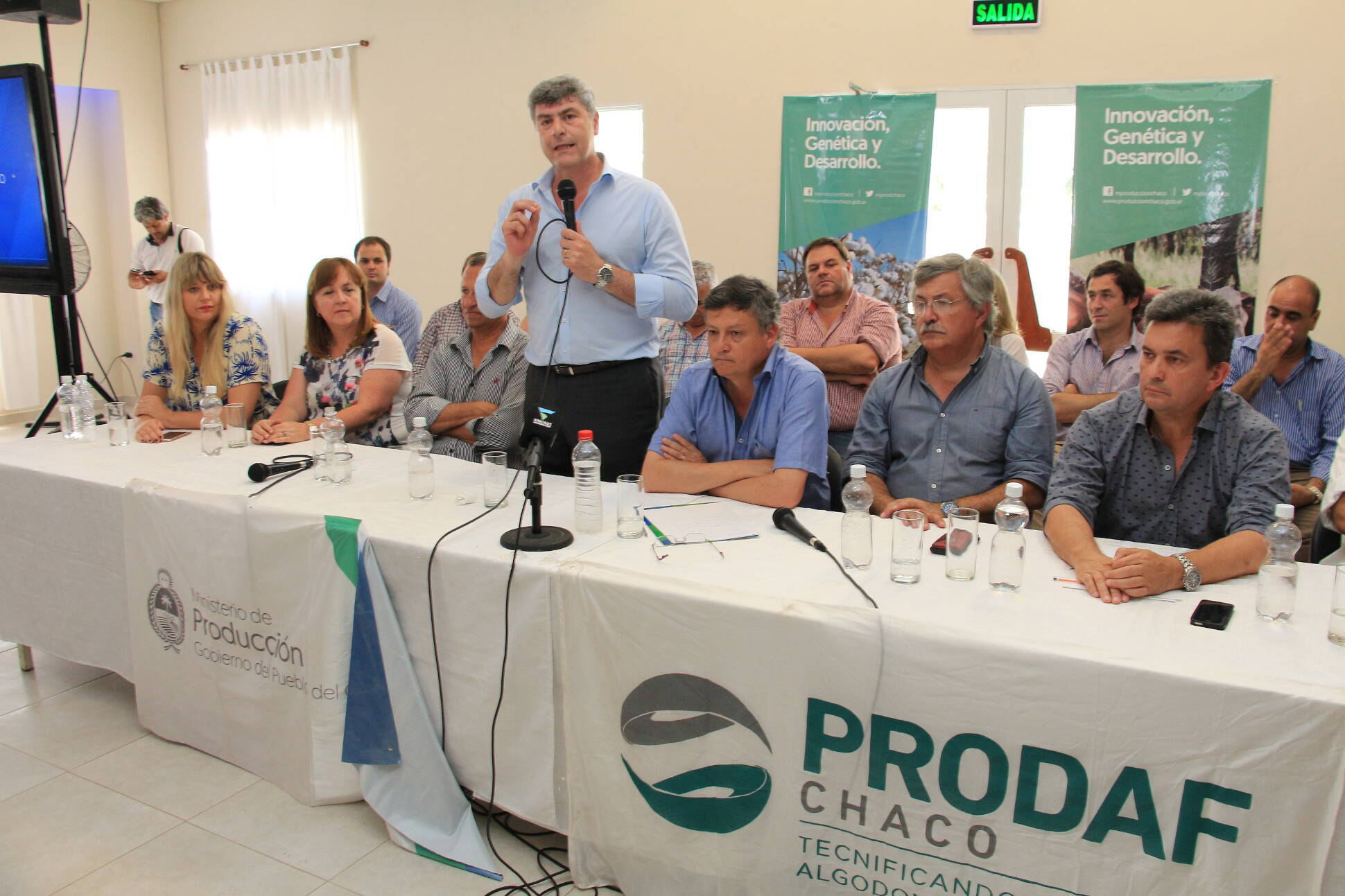 El Gobierno entregó aportes no reembolsables a pequeños productores de Chaco