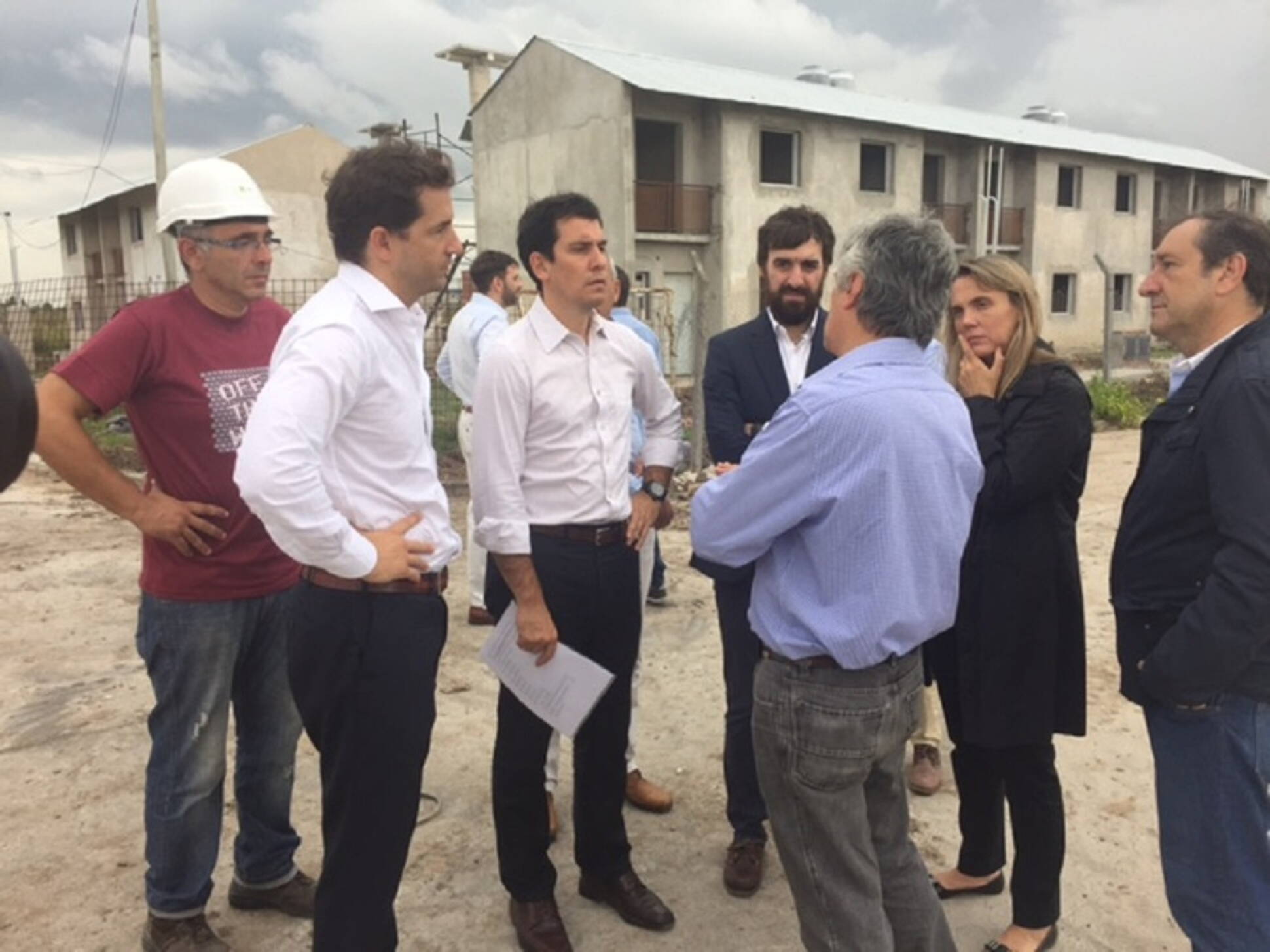 Ingresa en la etapa final la construcción de 240 viviendas en el partido de Esteban Echeverría