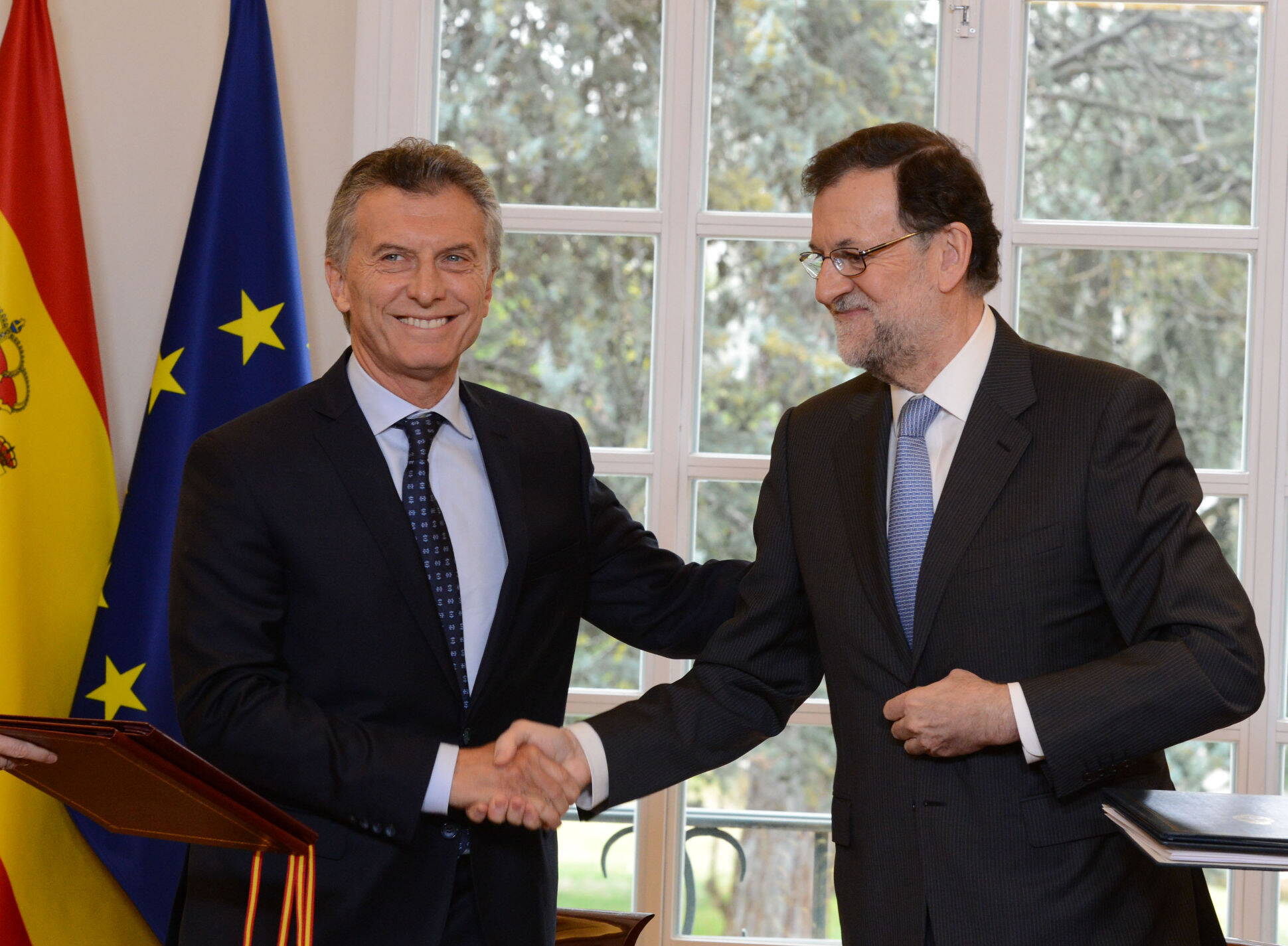 El presidente Macri junto a su par español, Mariano Rajoy