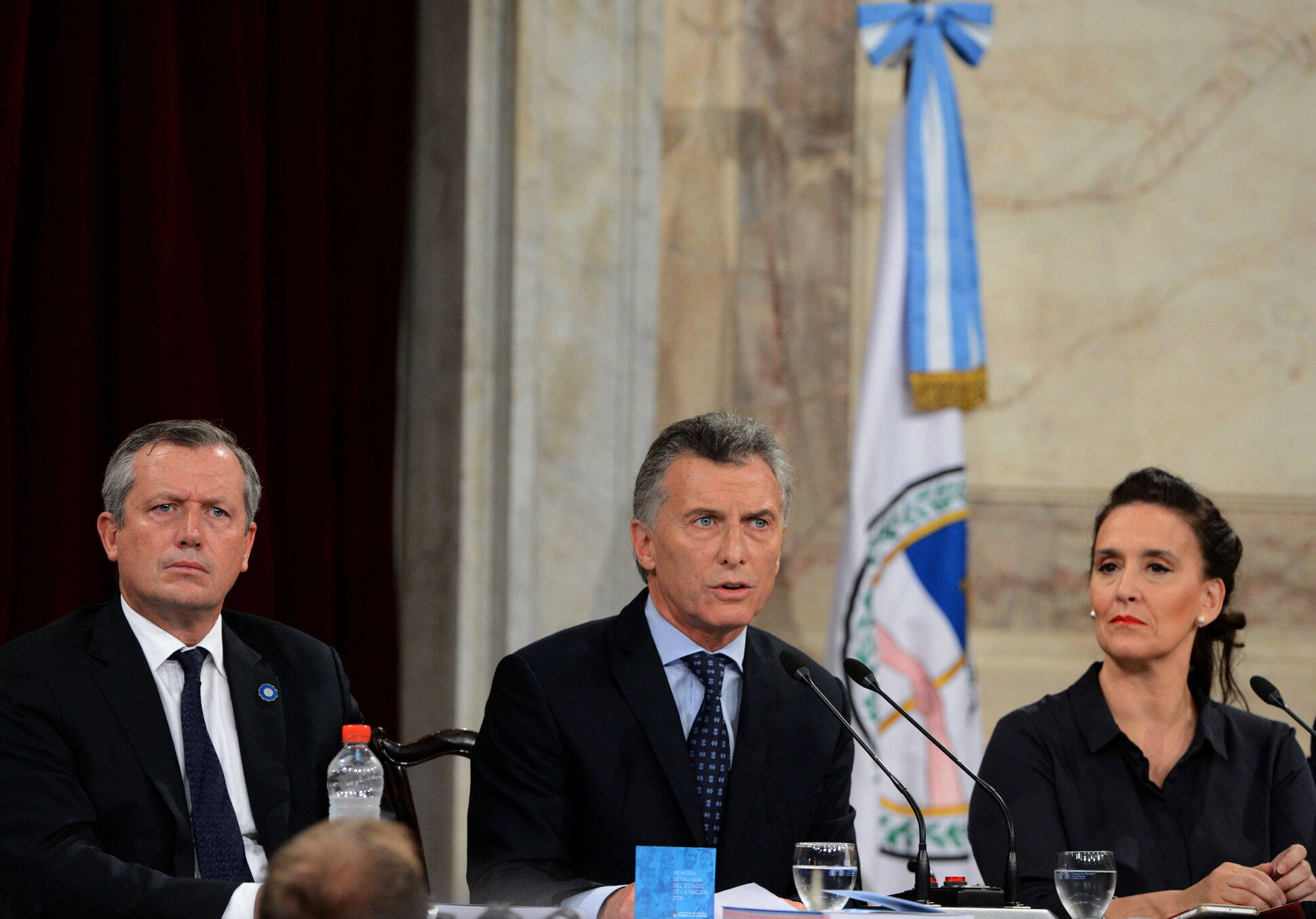 Mauricio Macri: La Argentina se está poniendo de pie